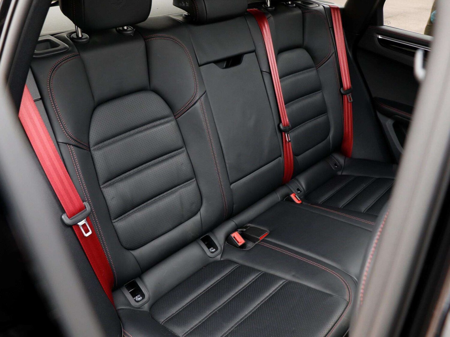 Used Porsche Macan 2023 for sale - 78010416: Photo 25