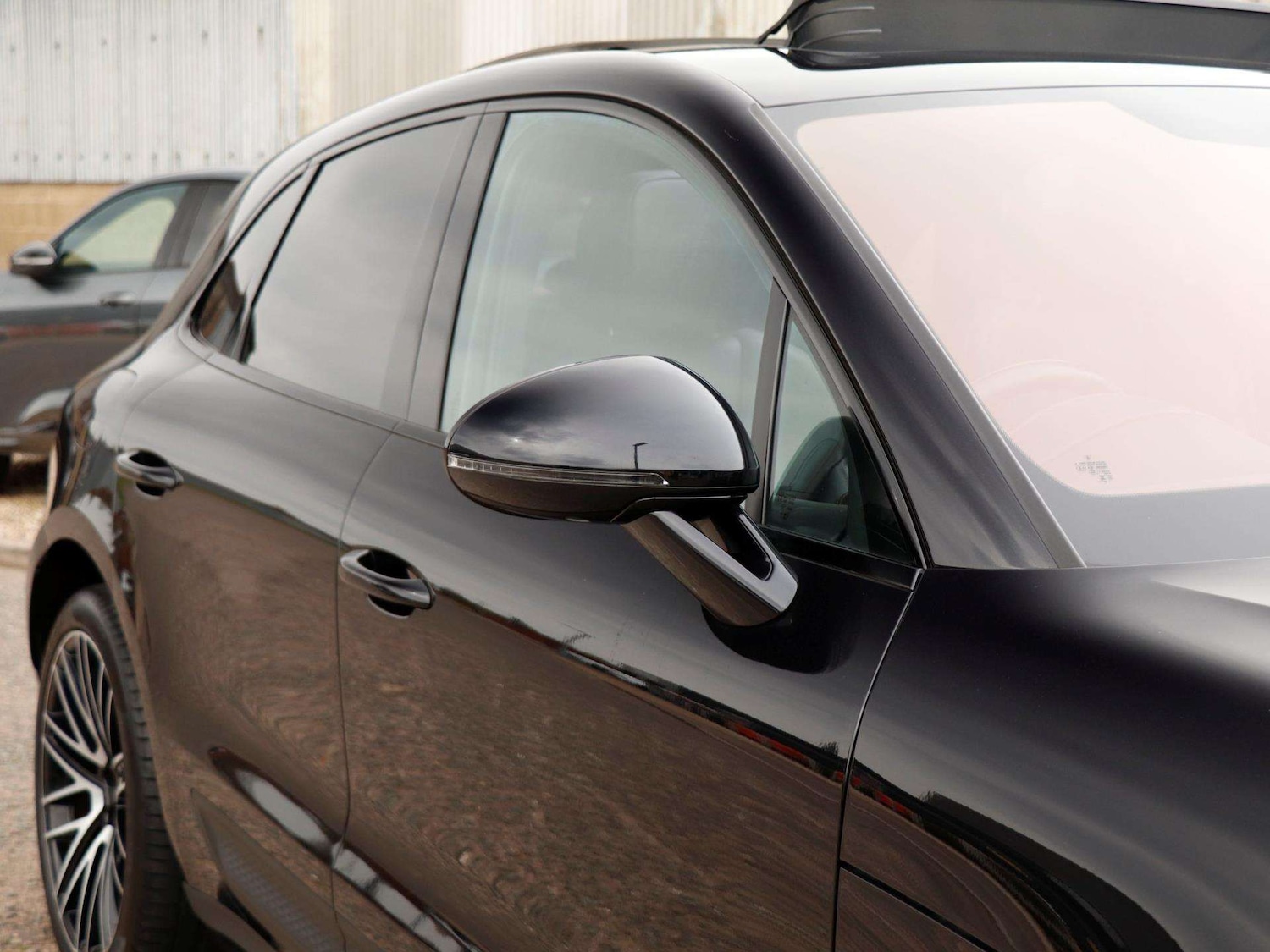 Used Porsche Macan 2023 for sale - 78010416: Photo 33