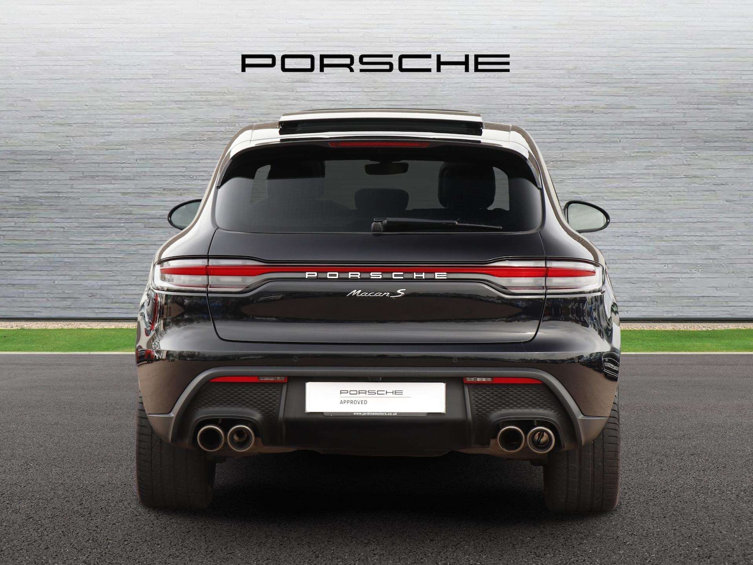 Used Porsche Macan 2023 for sale - 78010416: Photo 6