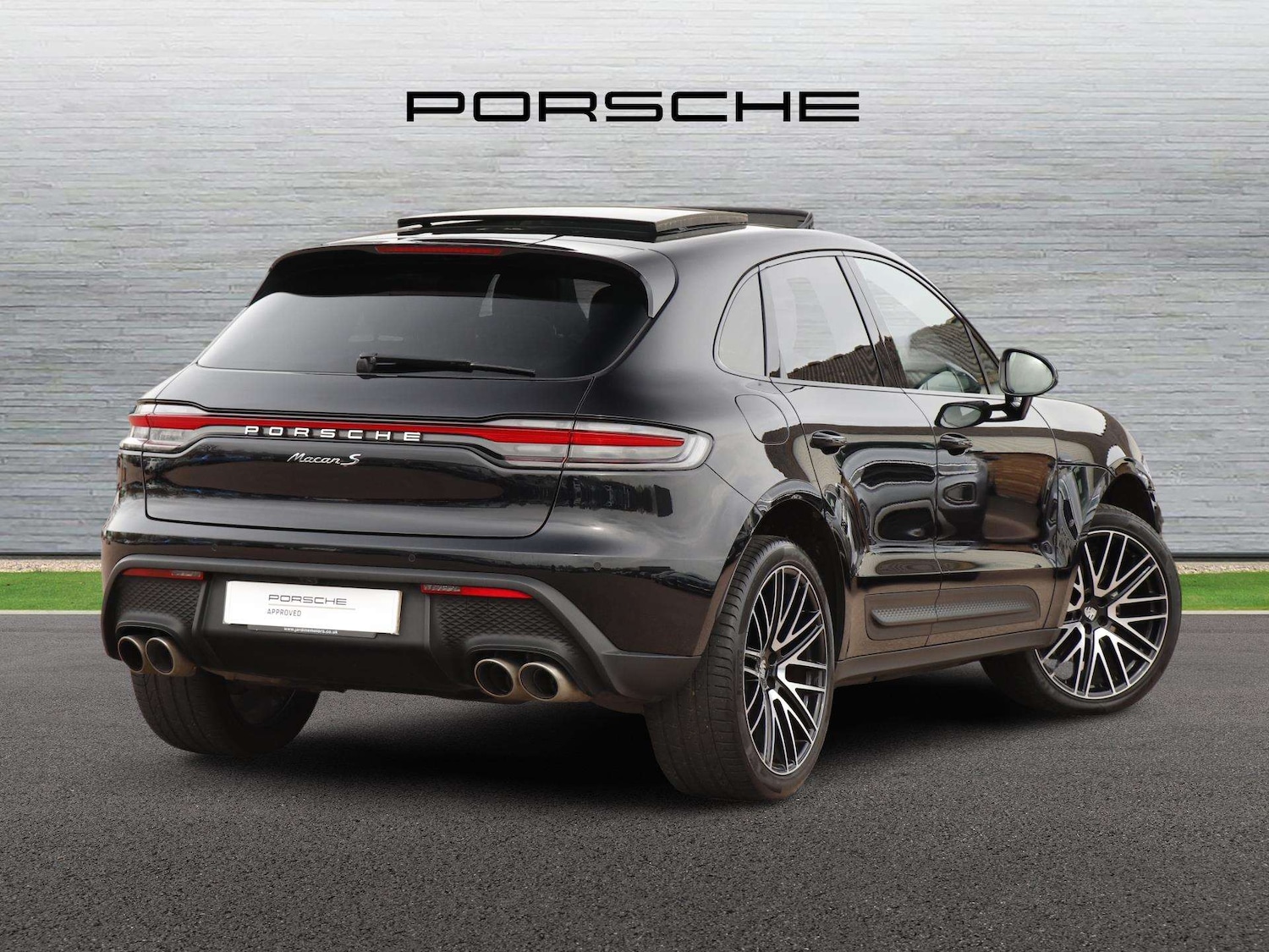 Used Porsche Macan 2023 for sale - 78010416: Photo 8