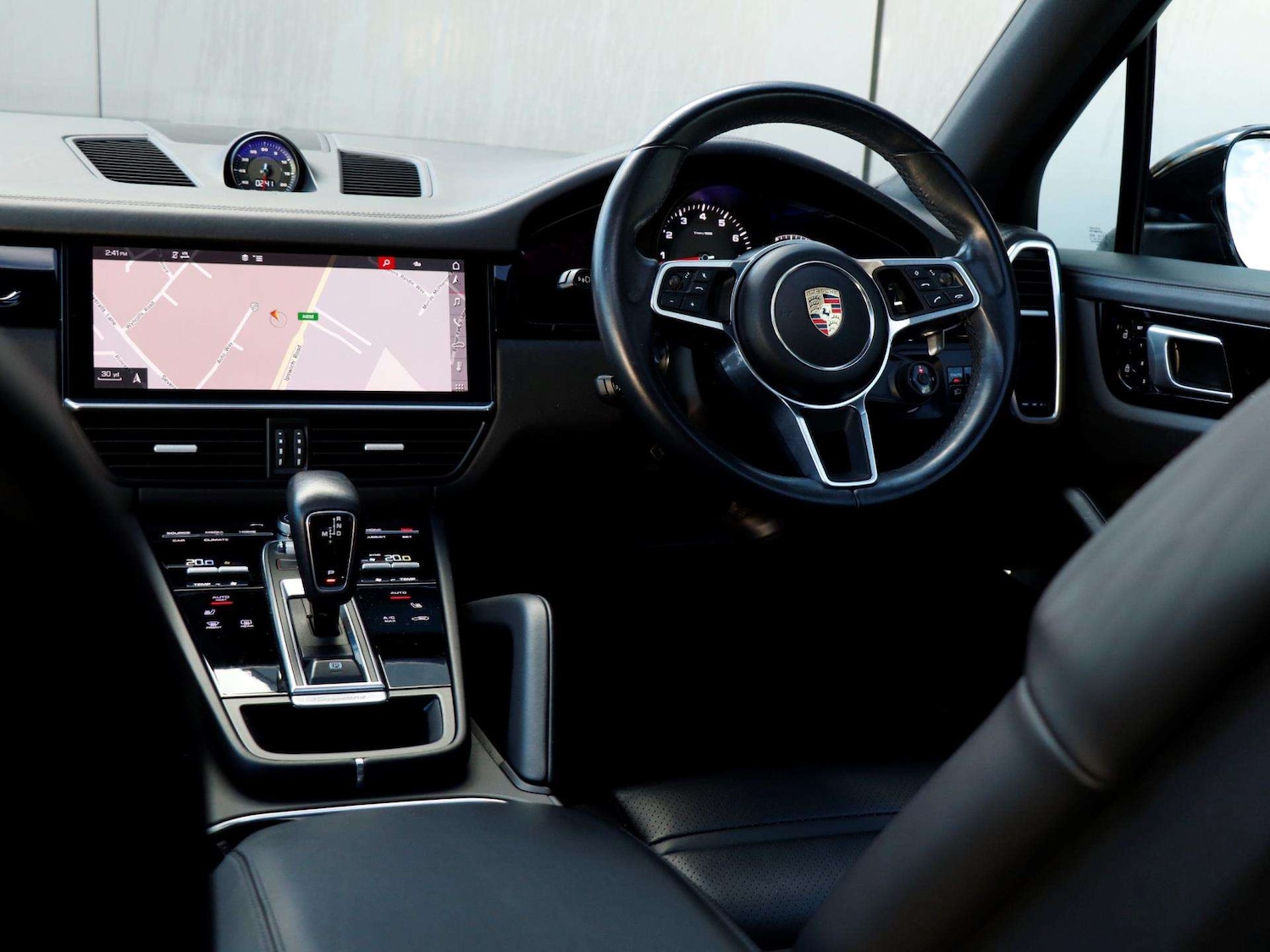 Used Porsche Cayenne 2021 for sale - 76401280: Photo 11