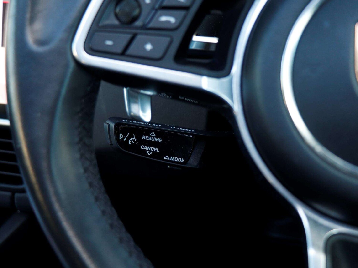 Used Porsche Cayenne 2021 for sale - 76401280: Photo 20