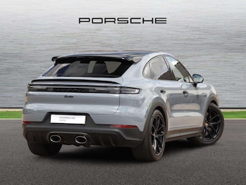 Used Porsche Cayenne 2026 for sale - 79079102: Photo