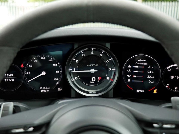 Used Porsche 911 2022 for sale - 75555340: Photo 13