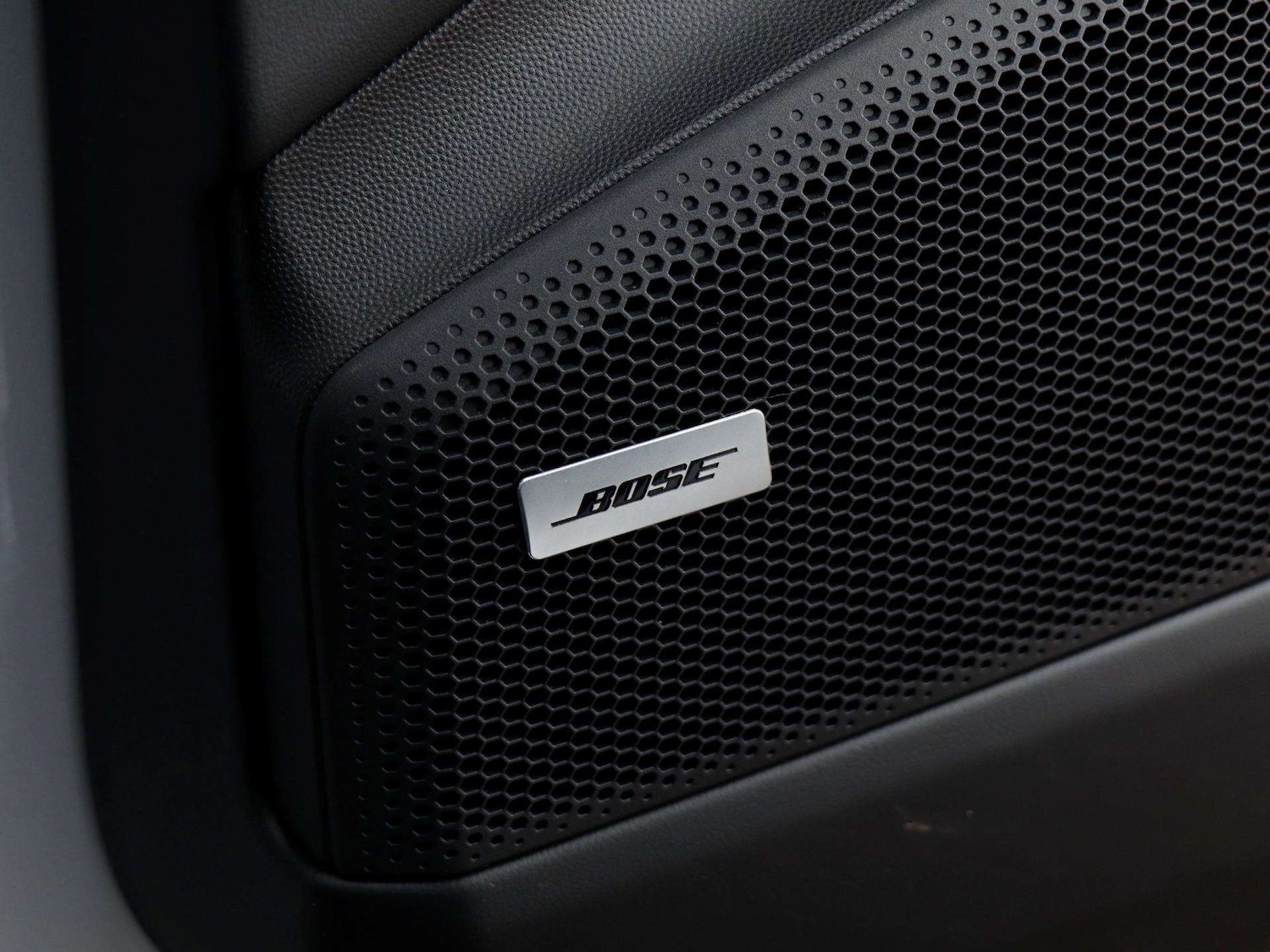 Used Porsche Macan 2025 for sale - 77093289: Photo 22