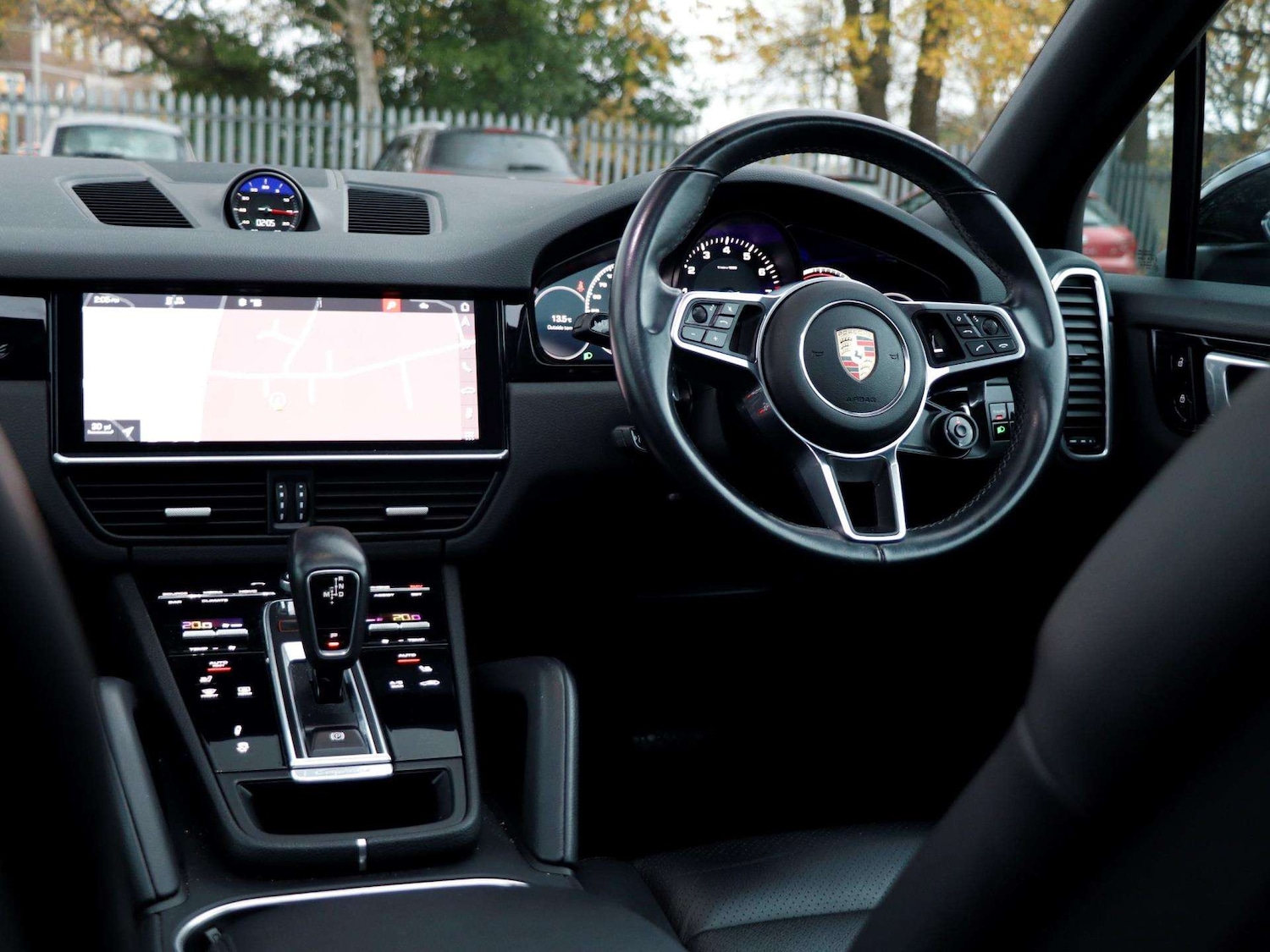 Used Porsche Cayenne 2019 for sale - 76746186: Photo 12