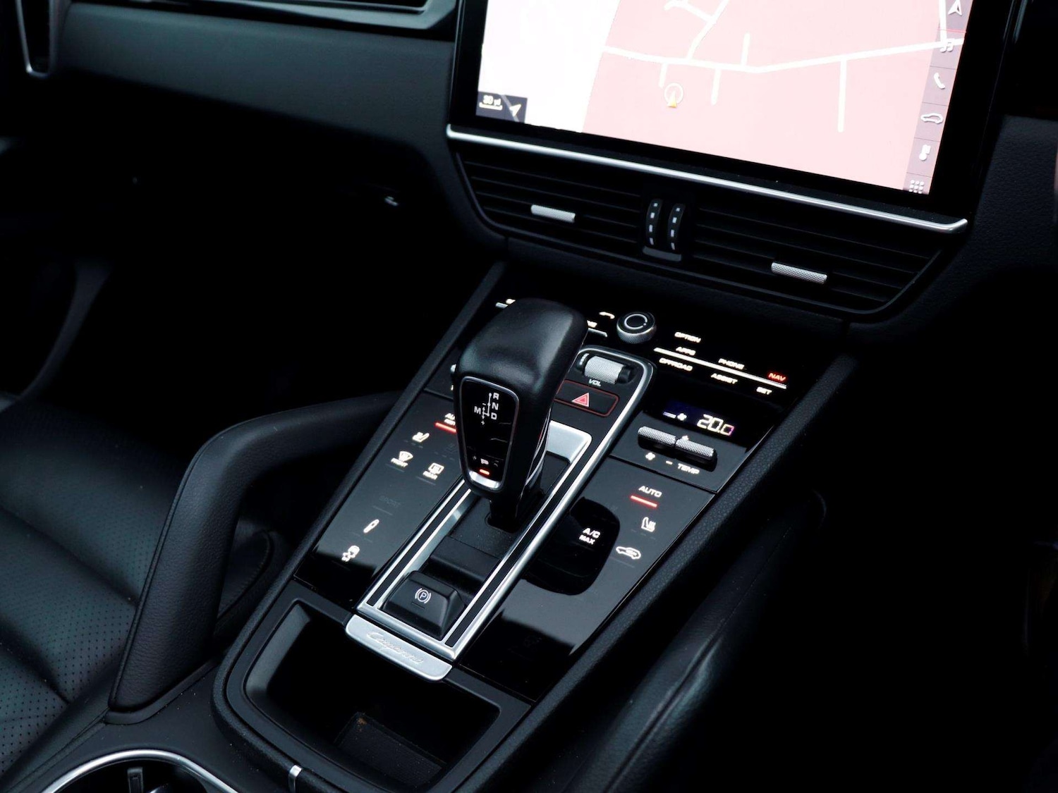 Used Porsche Cayenne 2019 for sale - 76746186: Photo 17