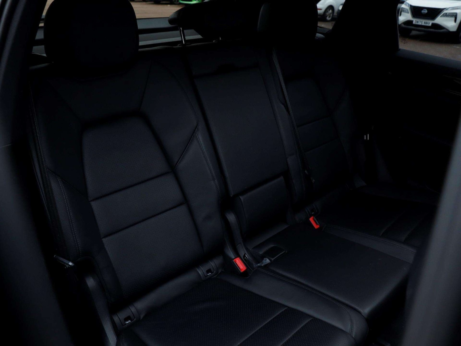 Used Porsche Cayenne 2019 for sale - 76746186: Photo 26