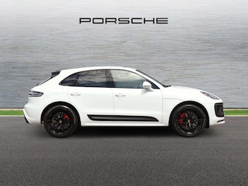 Used Porsche Macan 2023 for sale - 79351899: Photo