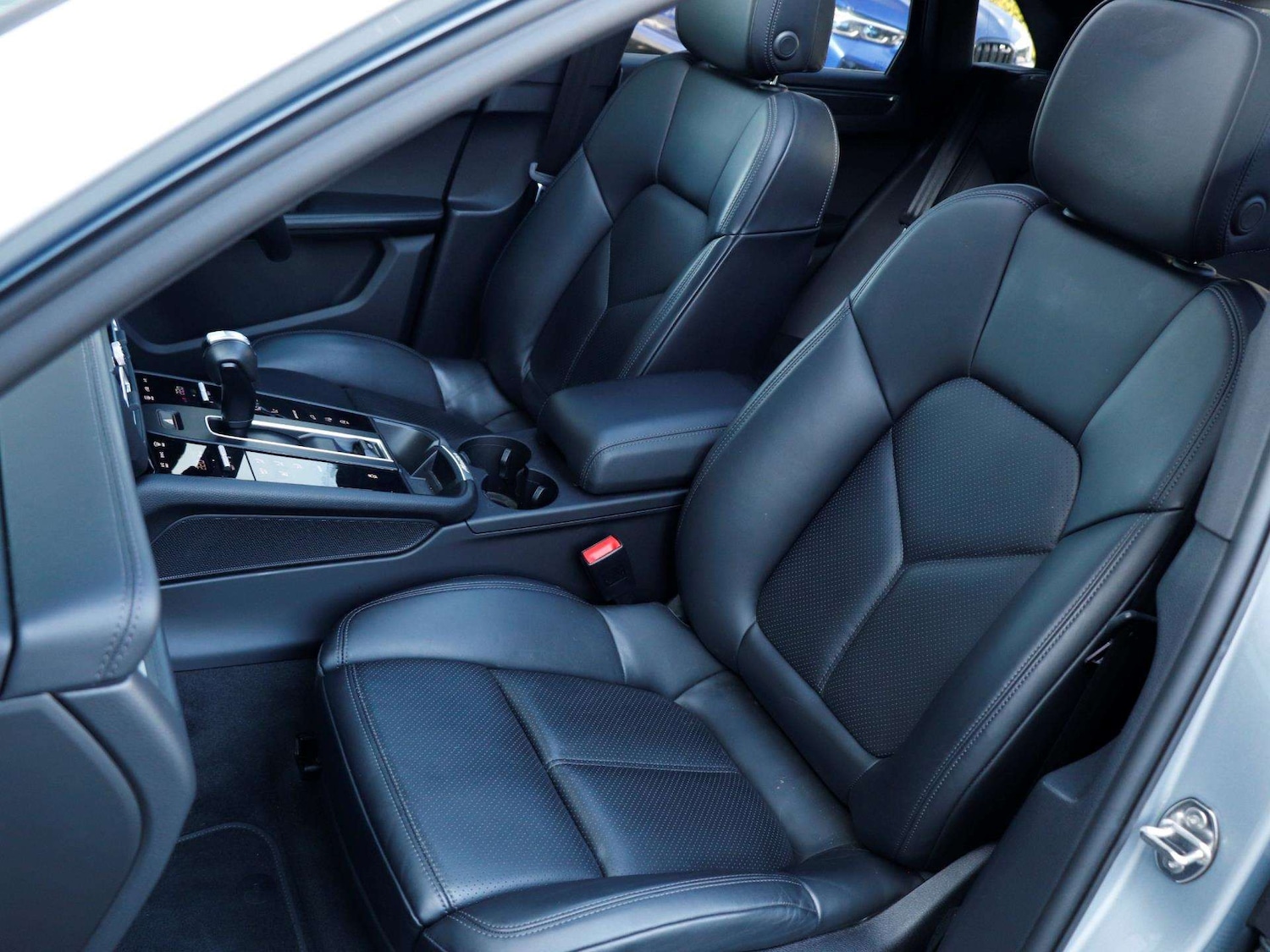 Used Porsche Macan 2023 for sale - 77787235: Photo 24