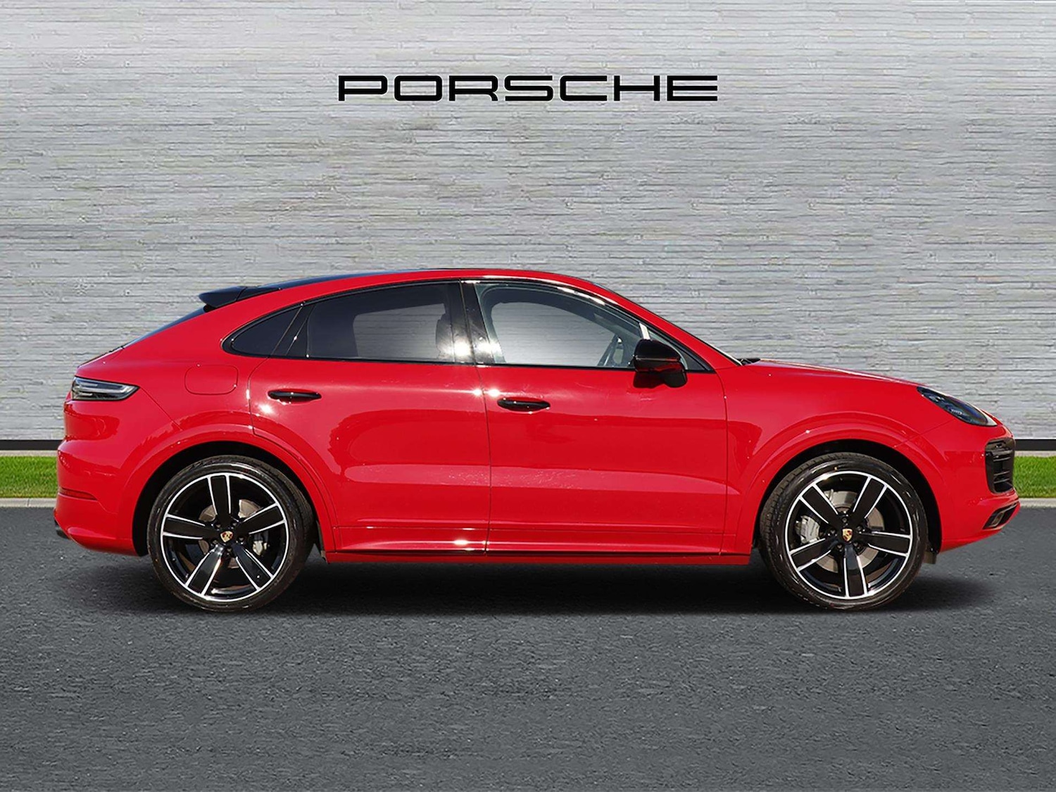 Used Porsche Cayenne 2021 for sale - 76113506: Photo 2