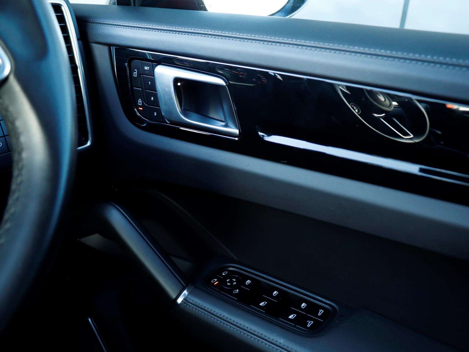 Used Porsche Cayenne 2021 for sale - 76113506: Photo 22