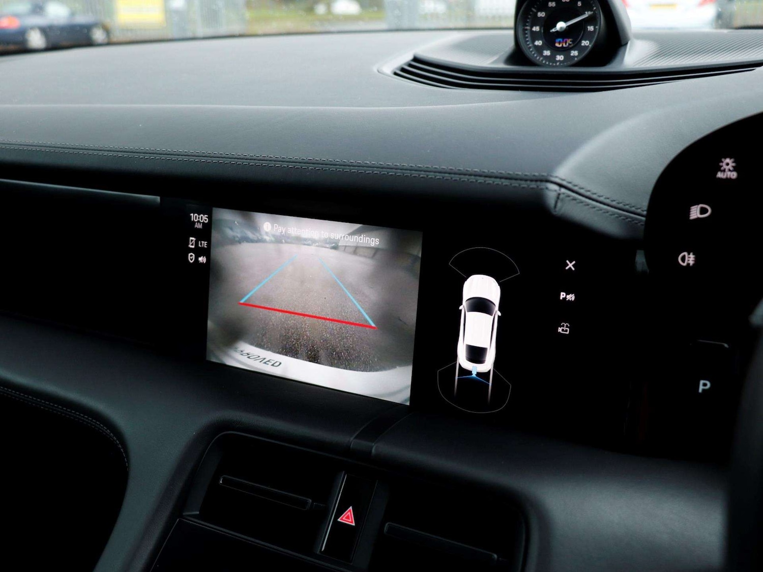 Used Porsche Taycan 2023 for sale - 77270084: Photo 16