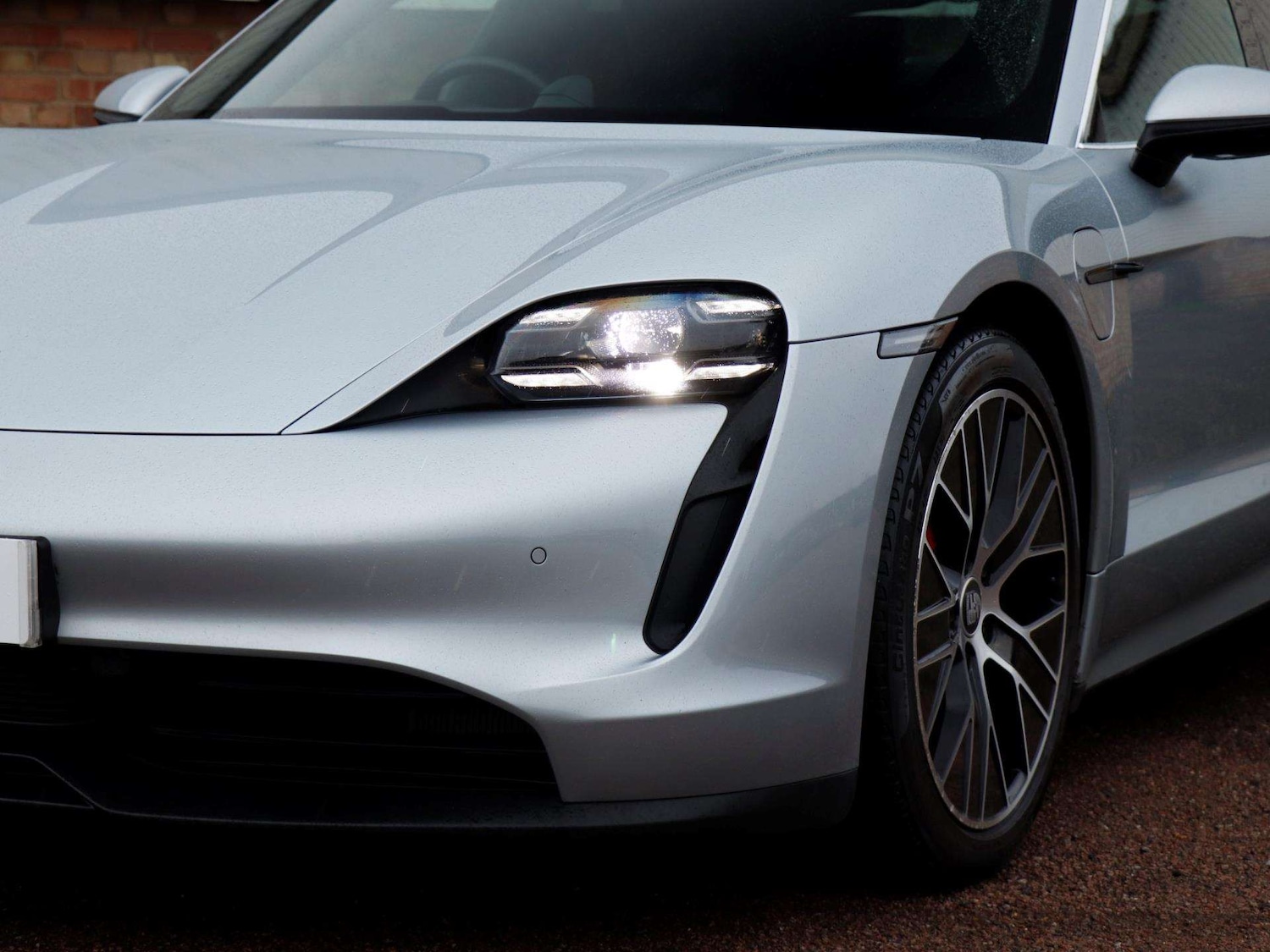 Used Porsche Taycan 2023 for sale - 77270084: Photo 27