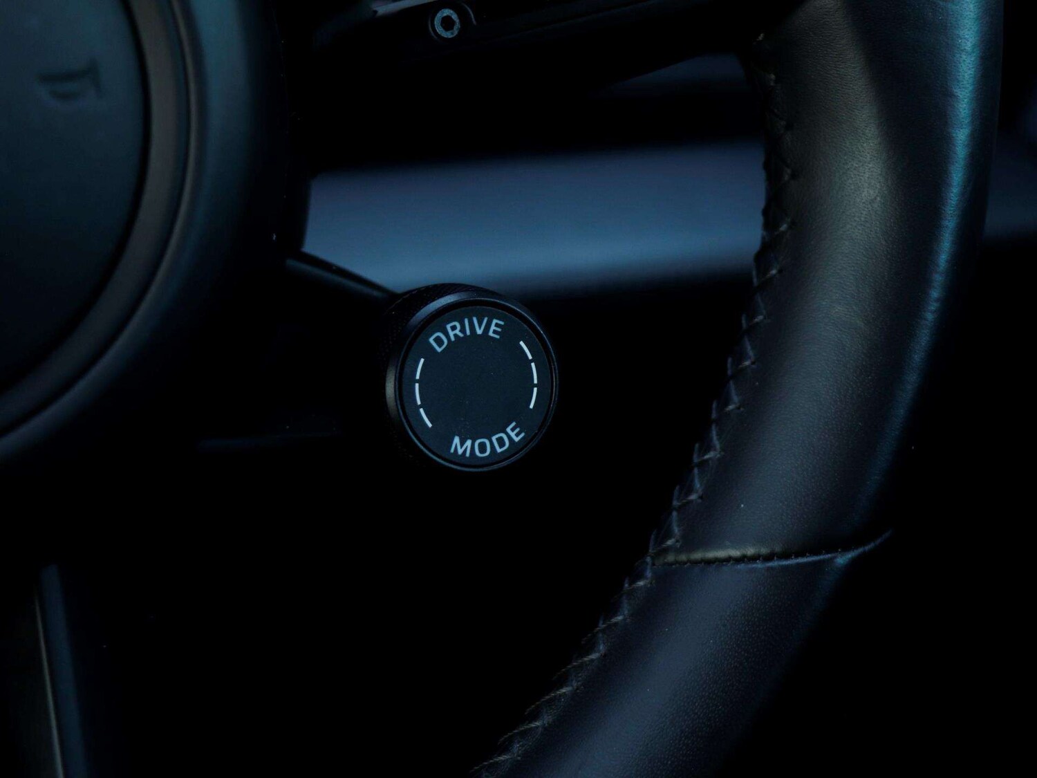 Used Porsche Taycan 2023 for sale - 77158477: Photo 21