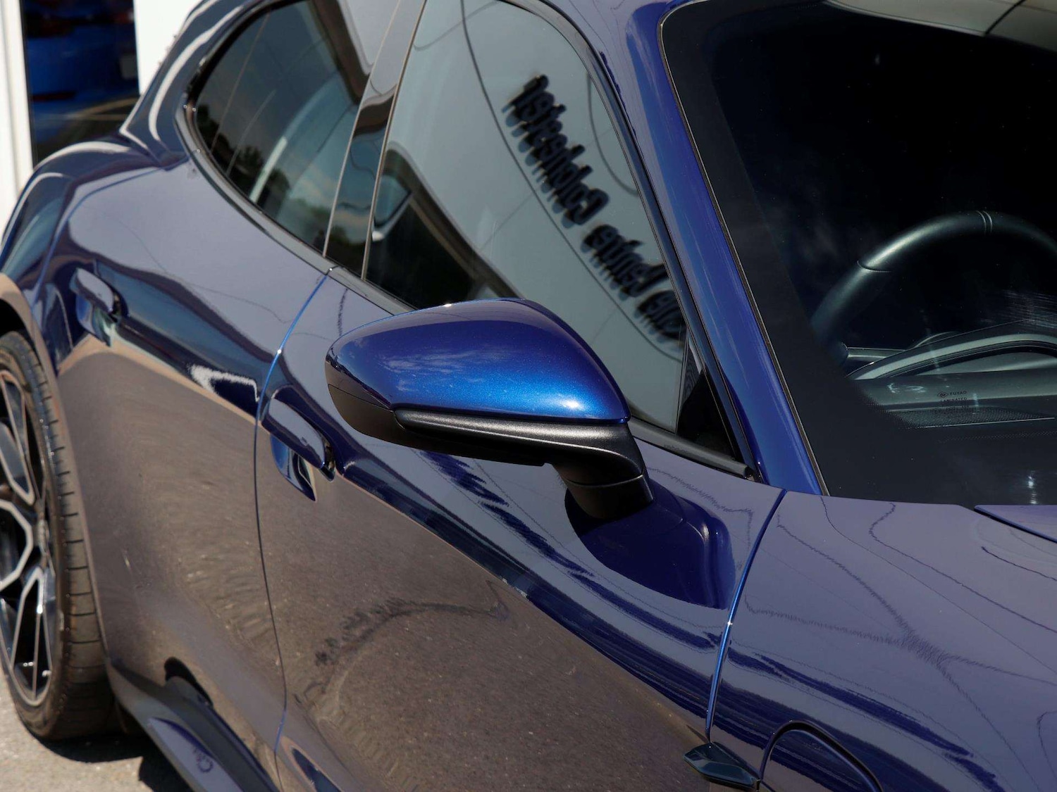 Used Porsche Taycan 2023 for sale - 77158477: Photo 33