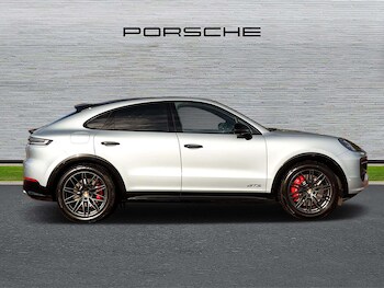 Used Porsche Cayenne 2024 for sale - 76515569: Photo