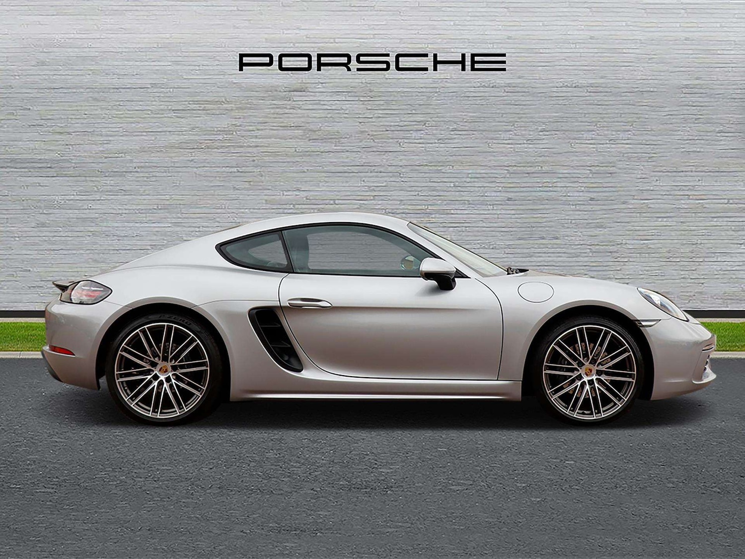 Used Porsche Cayman 2018 for sale - 76515591: Photo 2