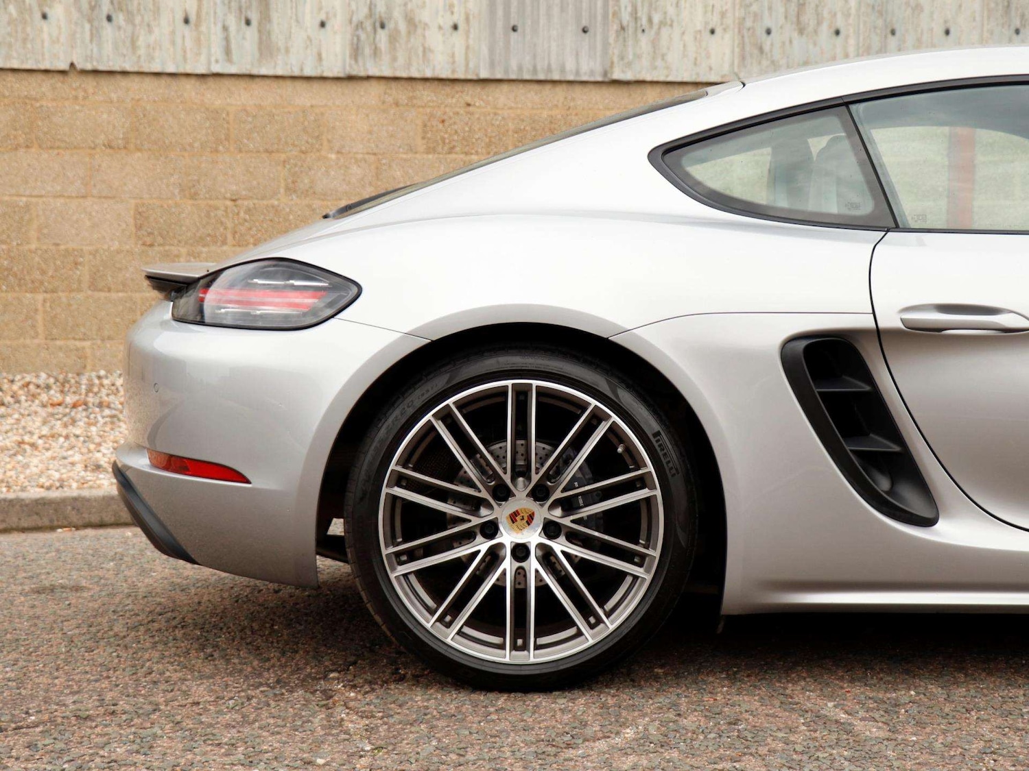 Used Porsche Cayman 2018 for sale - 76515591: Photo 28