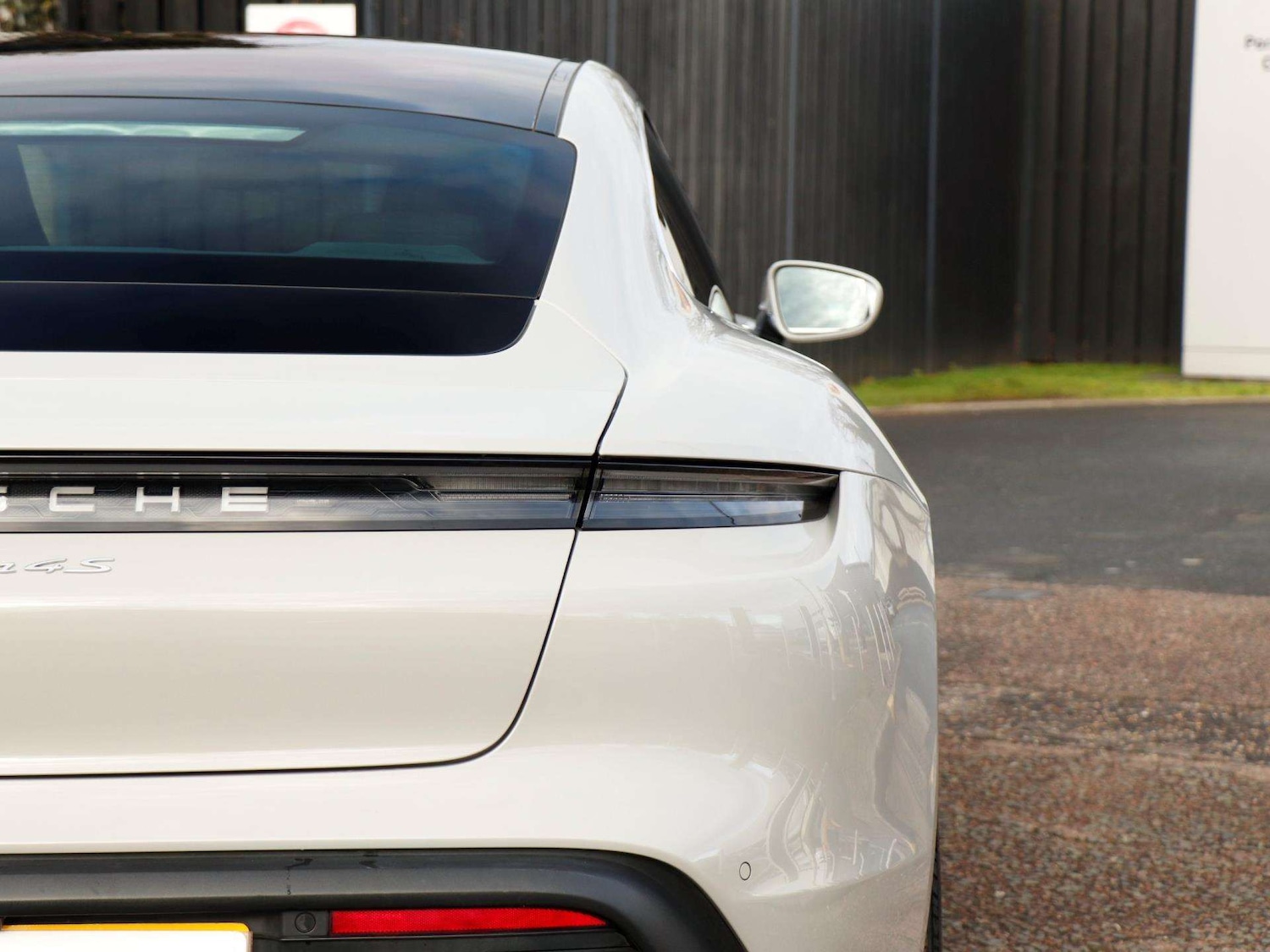 Used Porsche Taycan 2022 for sale - 77270192: Photo 29