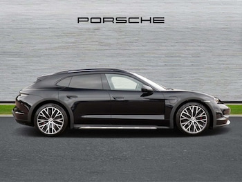 Used Porsche Taycan 2023 for sale - 75785050: Photo