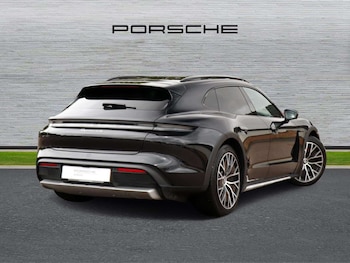 Used Porsche Taycan 2023 for sale - 75785050: Photo