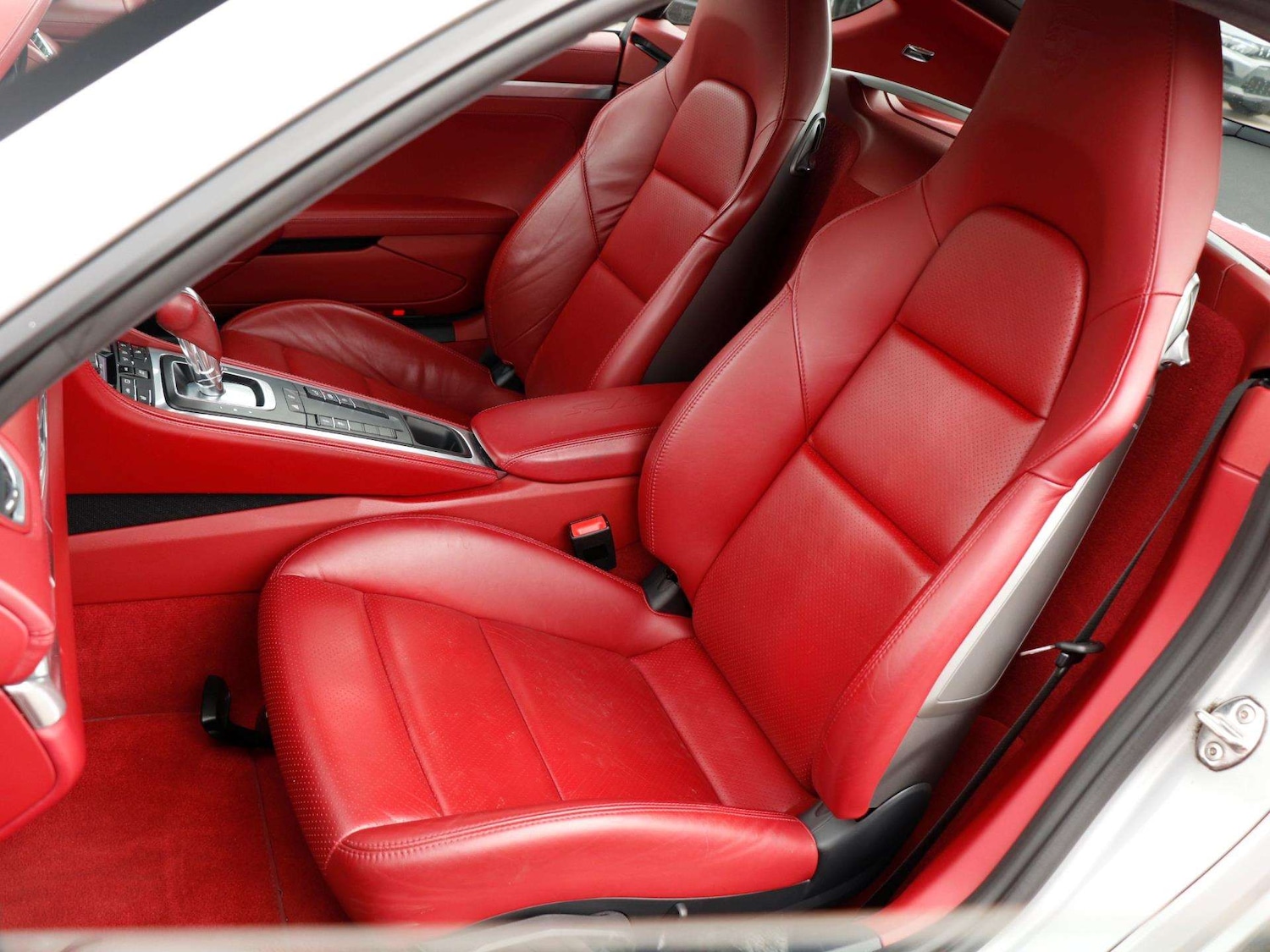 Used Porsche Cayman 2018 for sale - 78010145: Photo 25