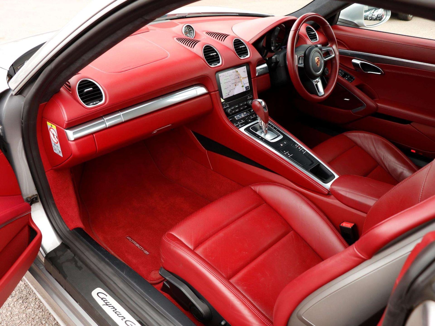 Used Porsche Cayman 2018 for sale - 78010145: Photo 9