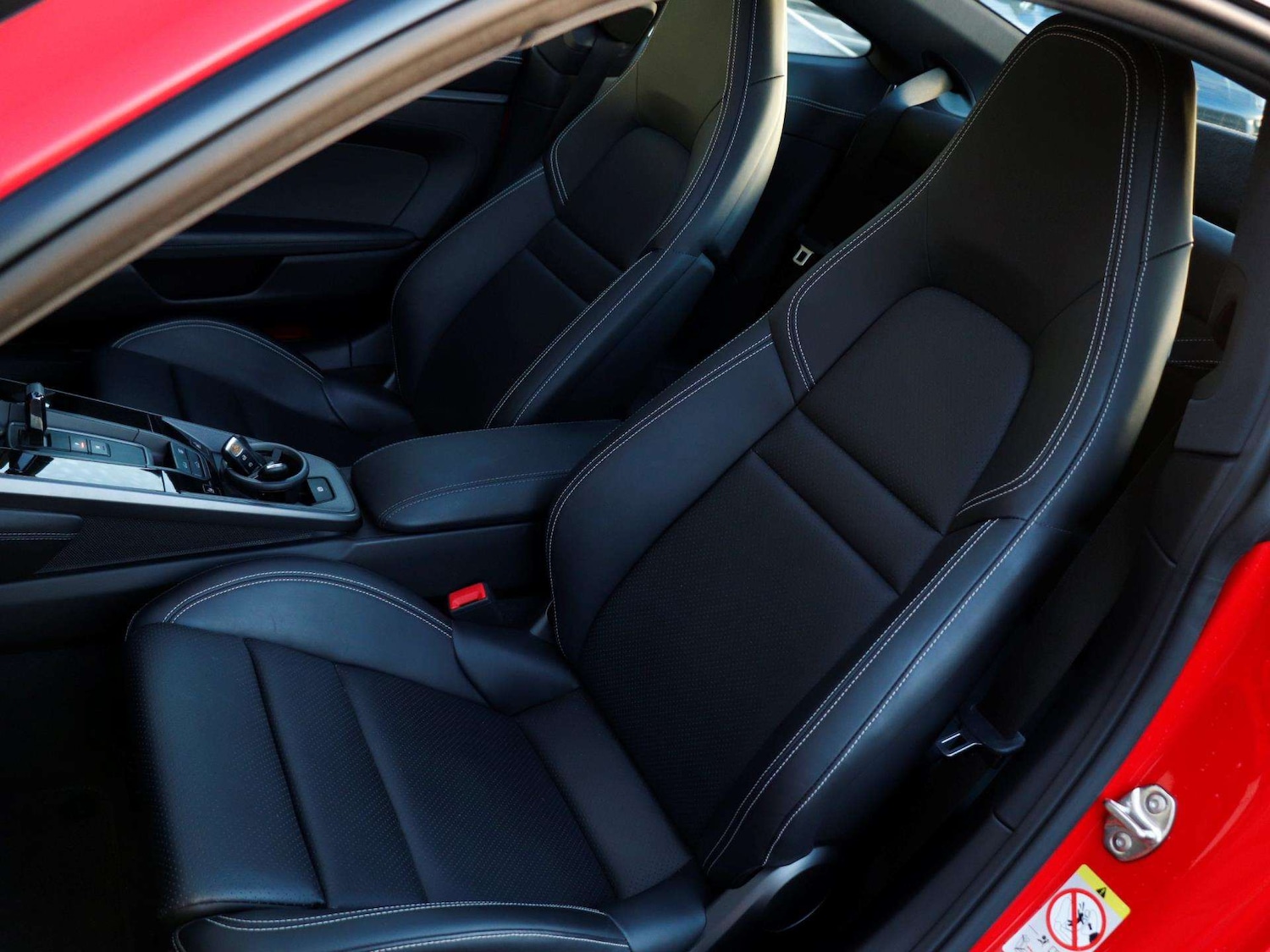 Used Porsche 911 2019 for sale - 76732302: Photo 24