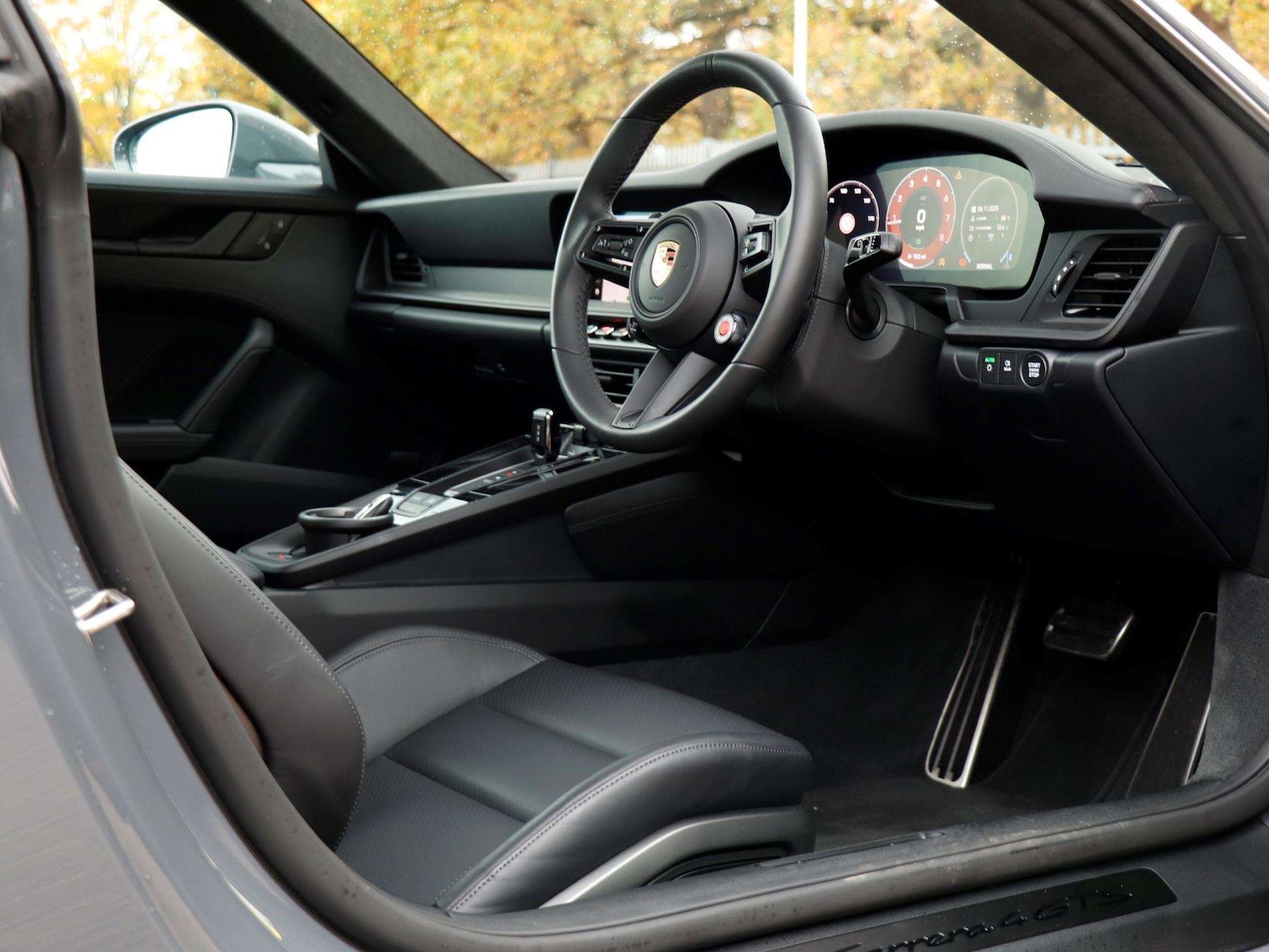 Used Porsche 911 2025 for sale - 76515546: Photo 11