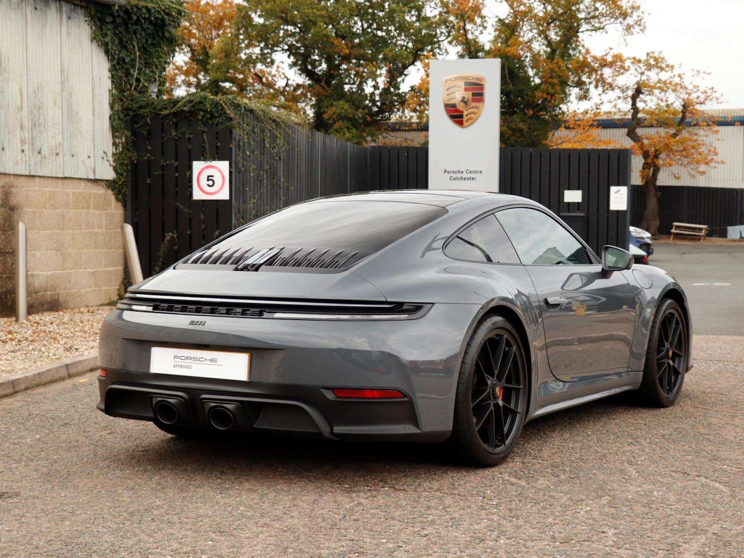 Used Porsche 911 2025 for sale - 76515546: Photo 35
