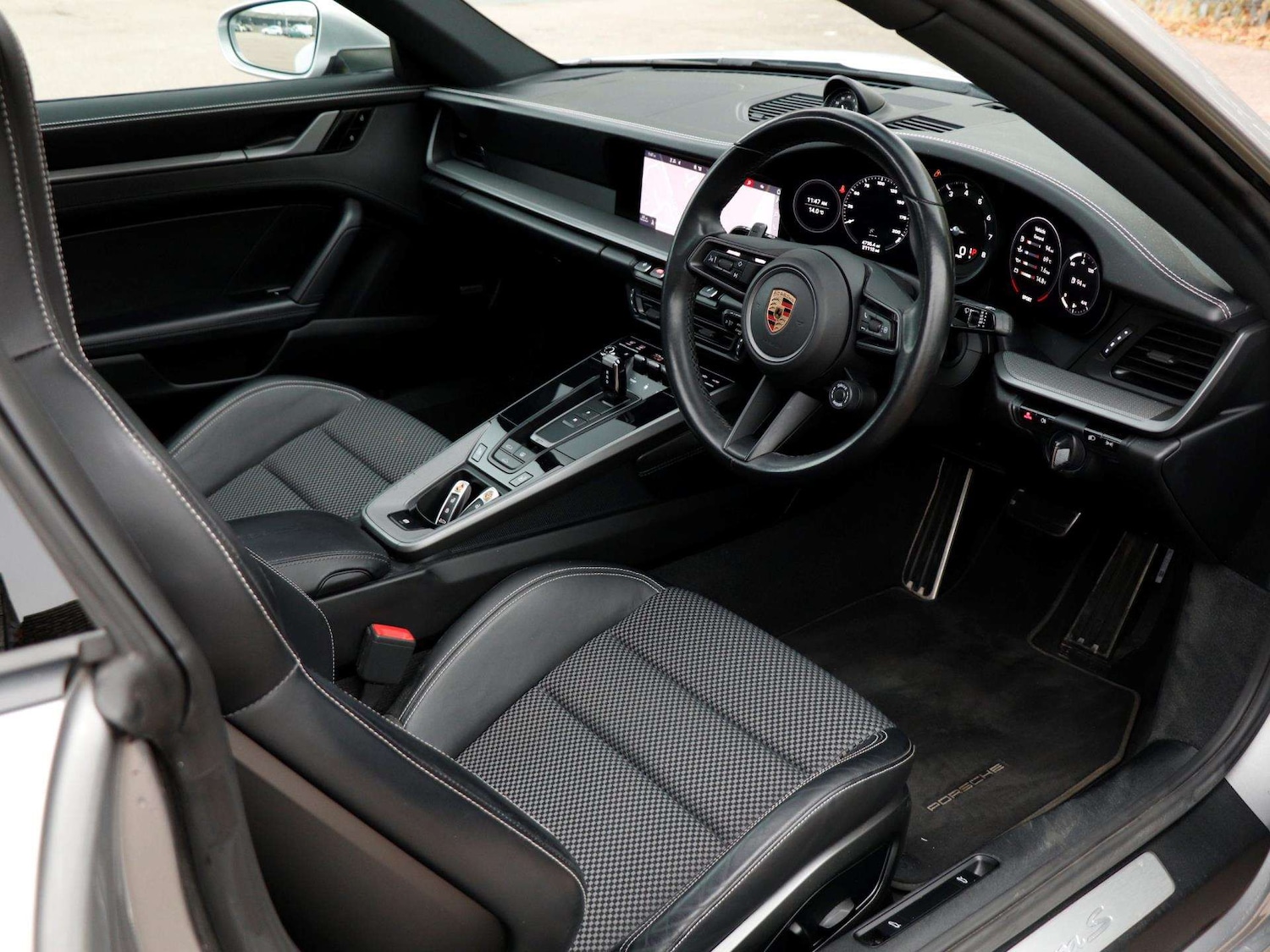 Used Porsche 911 2019 for sale - 76540769: Photo 10