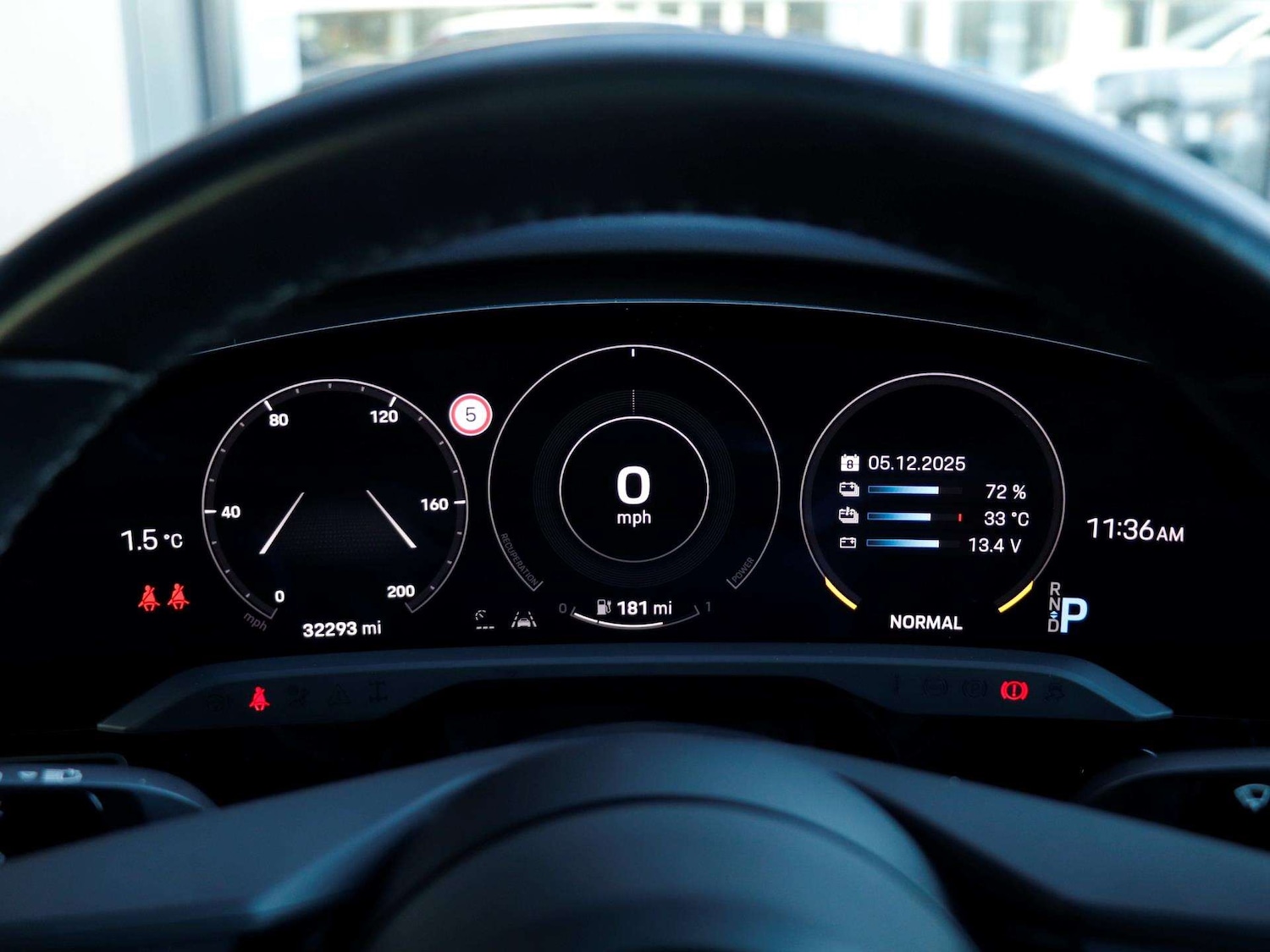 Used Porsche Taycan 2022 for sale - 76875849: Photo 13