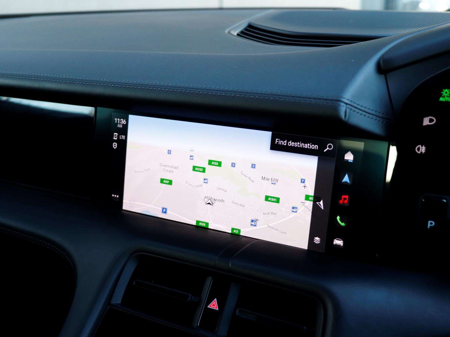 Used Porsche Taycan 2022 for sale - 76875849: Photo 14