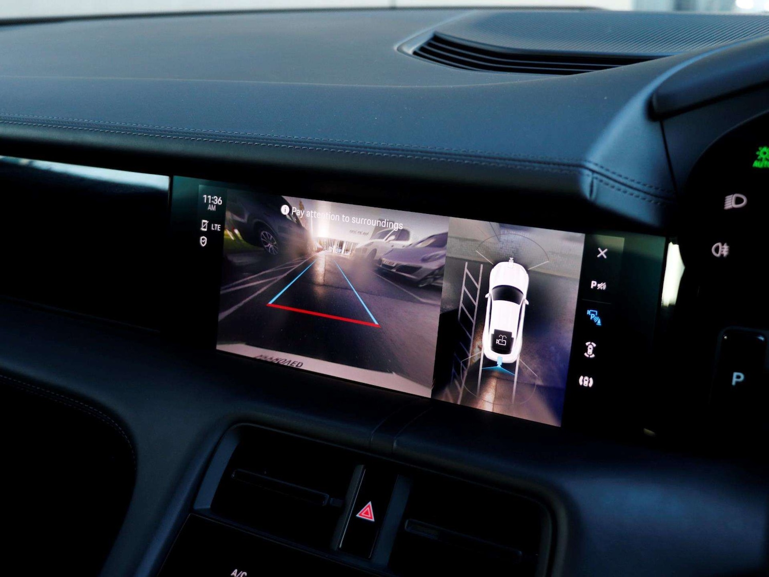 Used Porsche Taycan 2022 for sale - 76875849: Photo 15