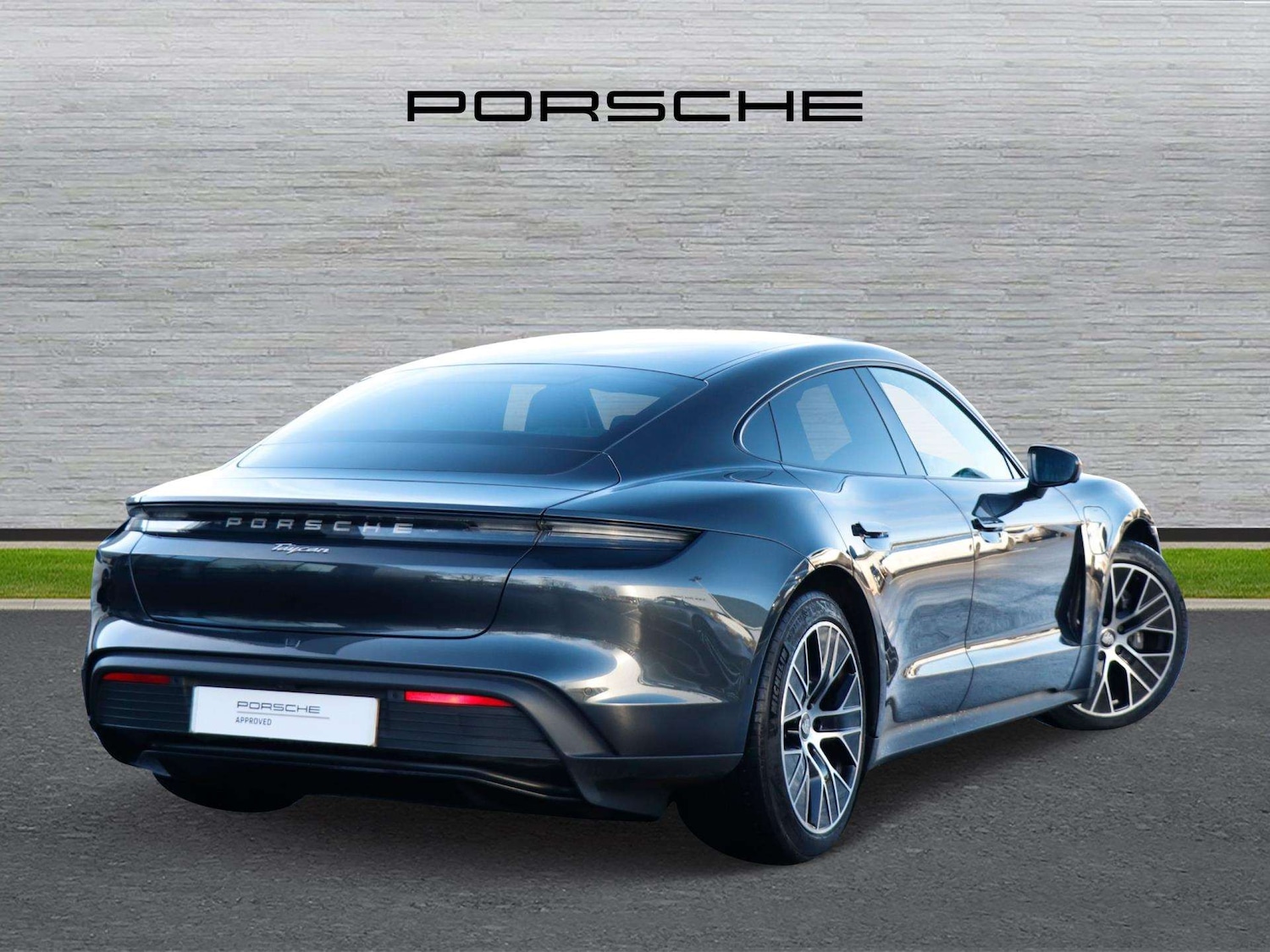 Used Porsche Taycan 2022 for sale - 76875849: Photo 3