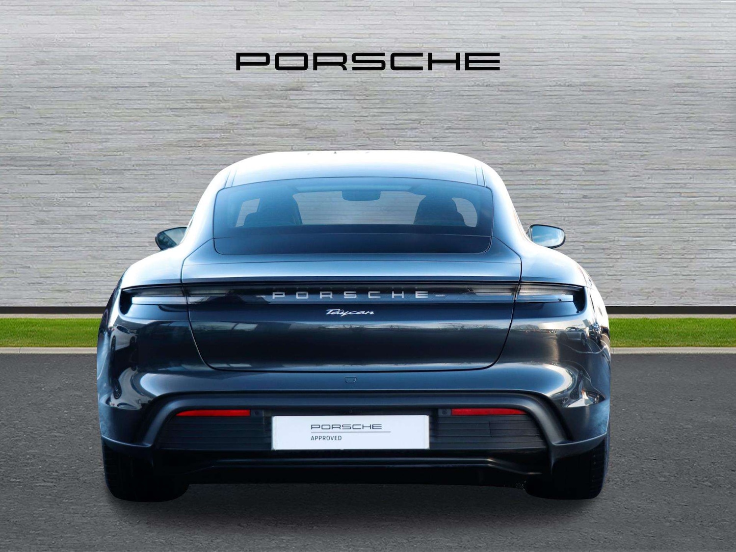 Used Porsche Taycan 2022 for sale - 76875849: Photo 4