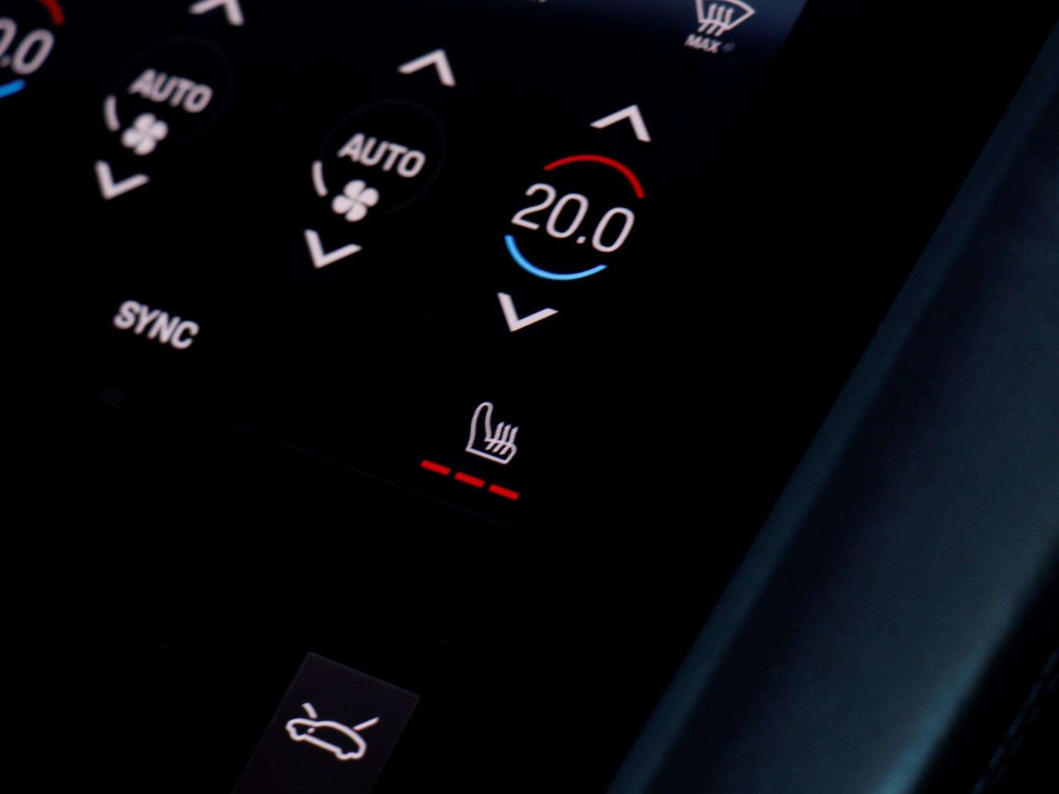 Used Porsche Taycan 2021 for sale - 77093339: Photo 18