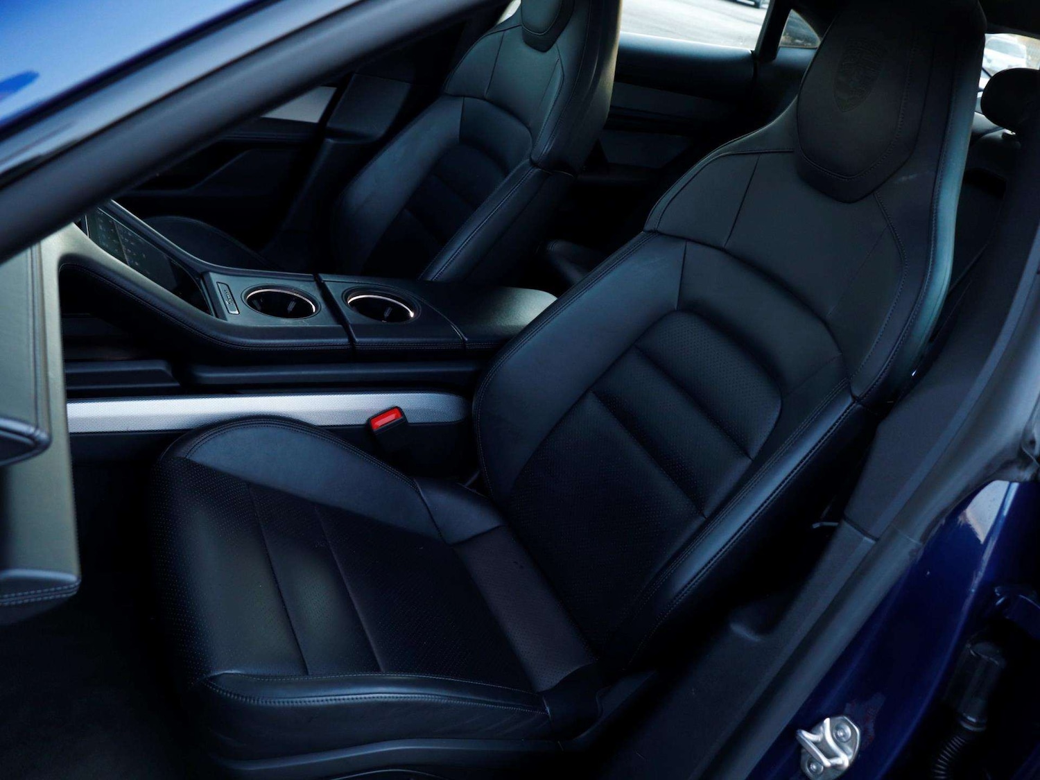 Used Porsche Taycan 2021 for sale - 77093339: Photo 22