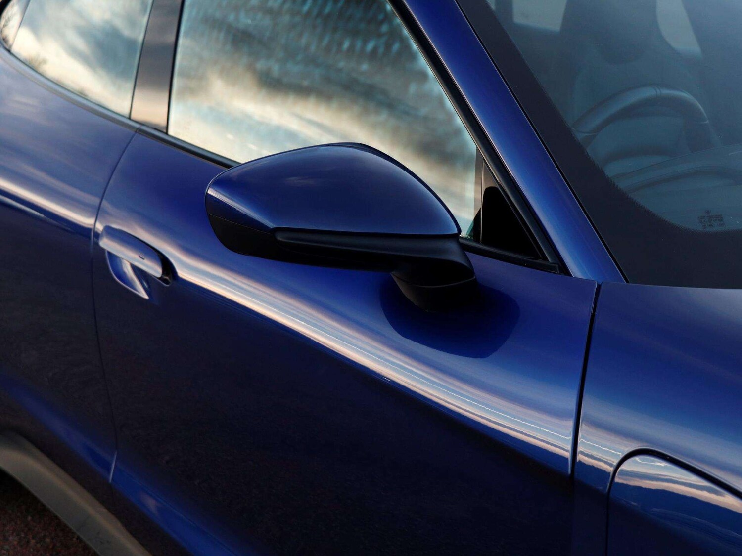 Used Porsche Taycan 2021 for sale - 77093339: Photo 29