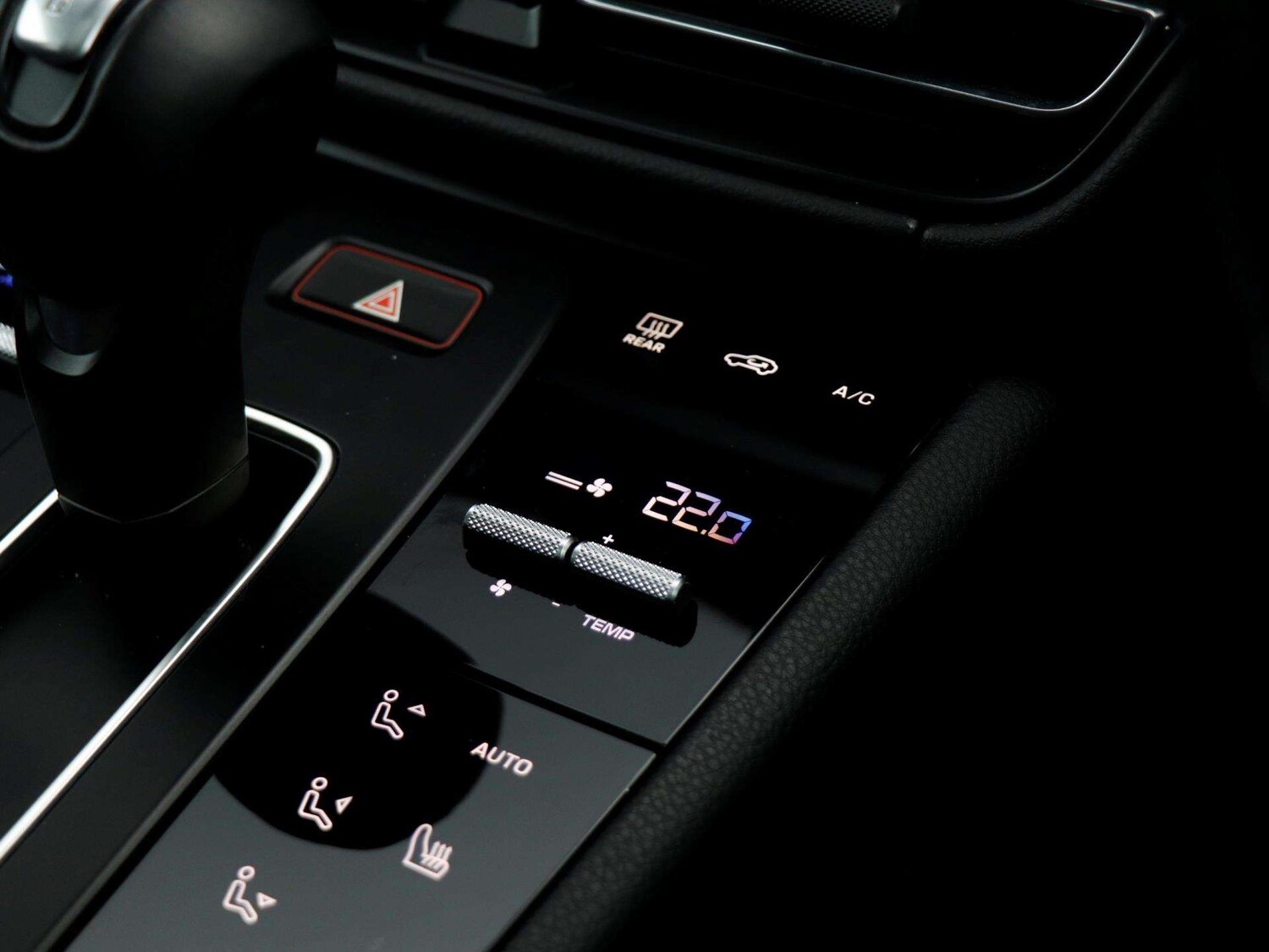 Used Porsche Macan 2023 for sale - 77628164: Photo 17