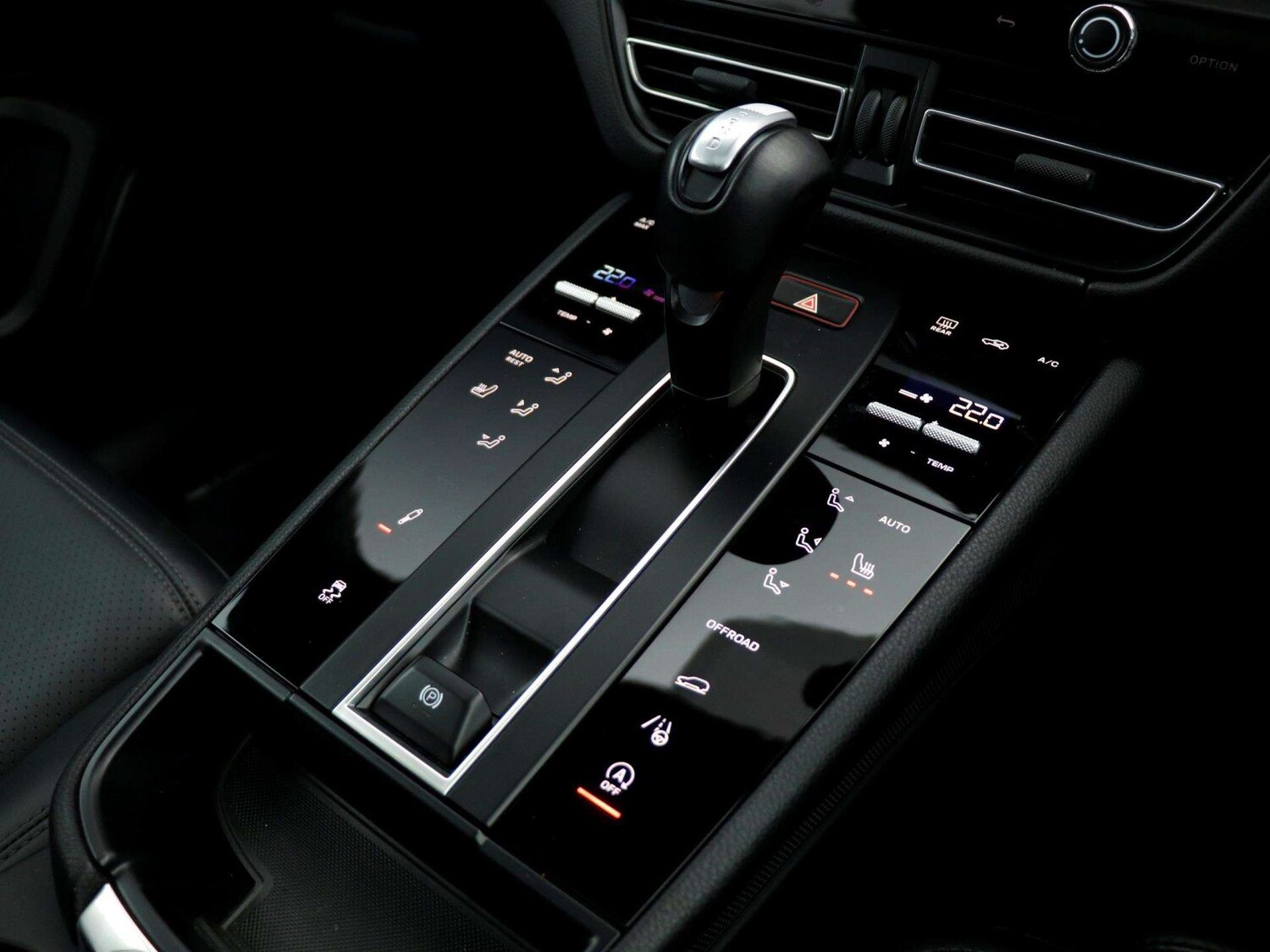 Used Porsche Macan 2023 for sale - 77628164: Photo 19