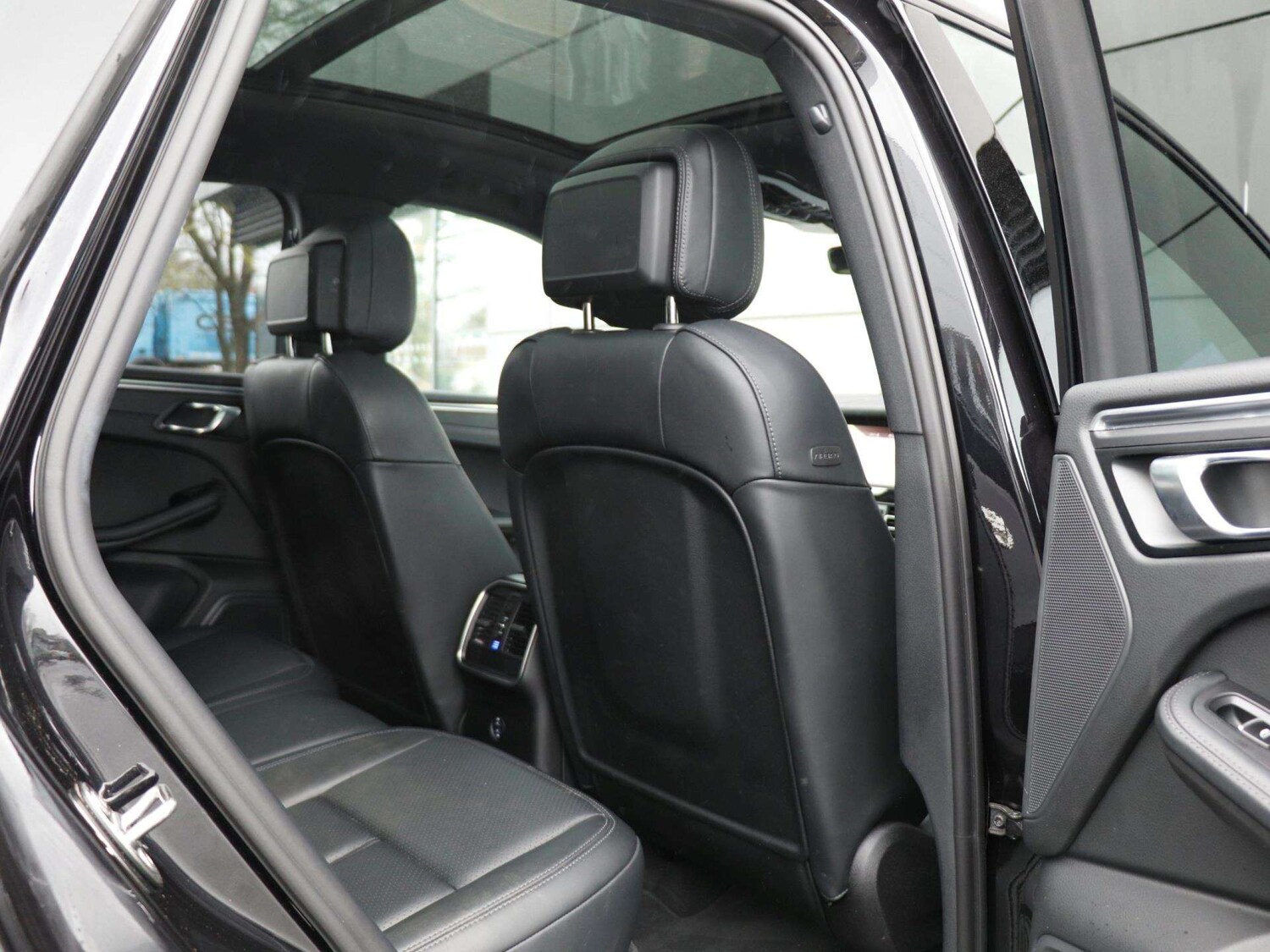 Used Porsche Macan 2023 for sale - 77628164: Photo 26