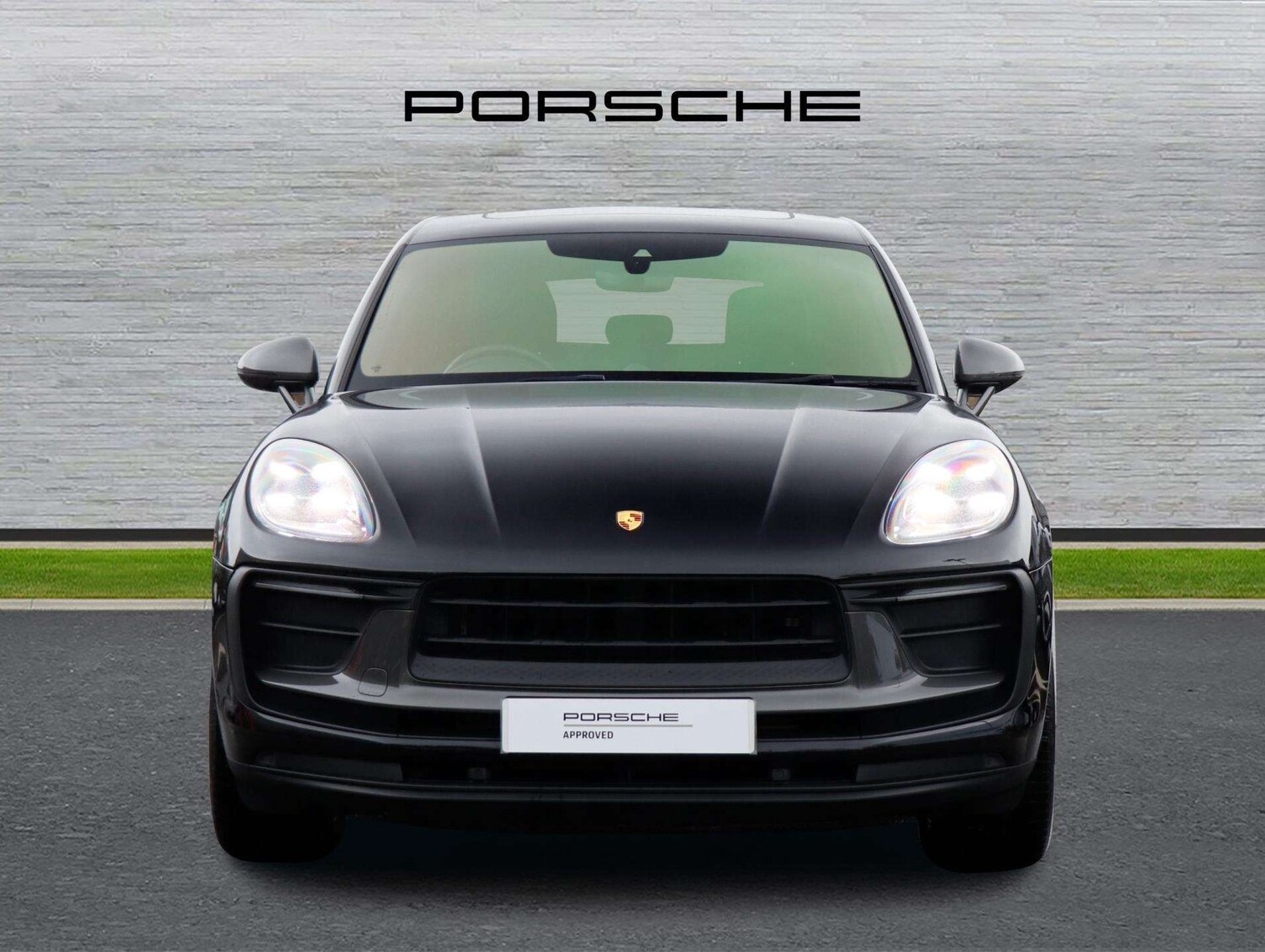 Used Porsche Macan 2023 for sale - 77628164: Photo 8