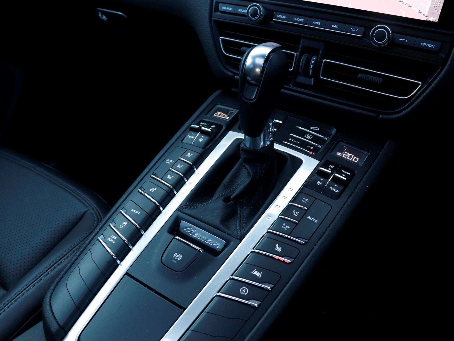 Used Porsche Macan 2021 for sale - 77960661: Photo 17