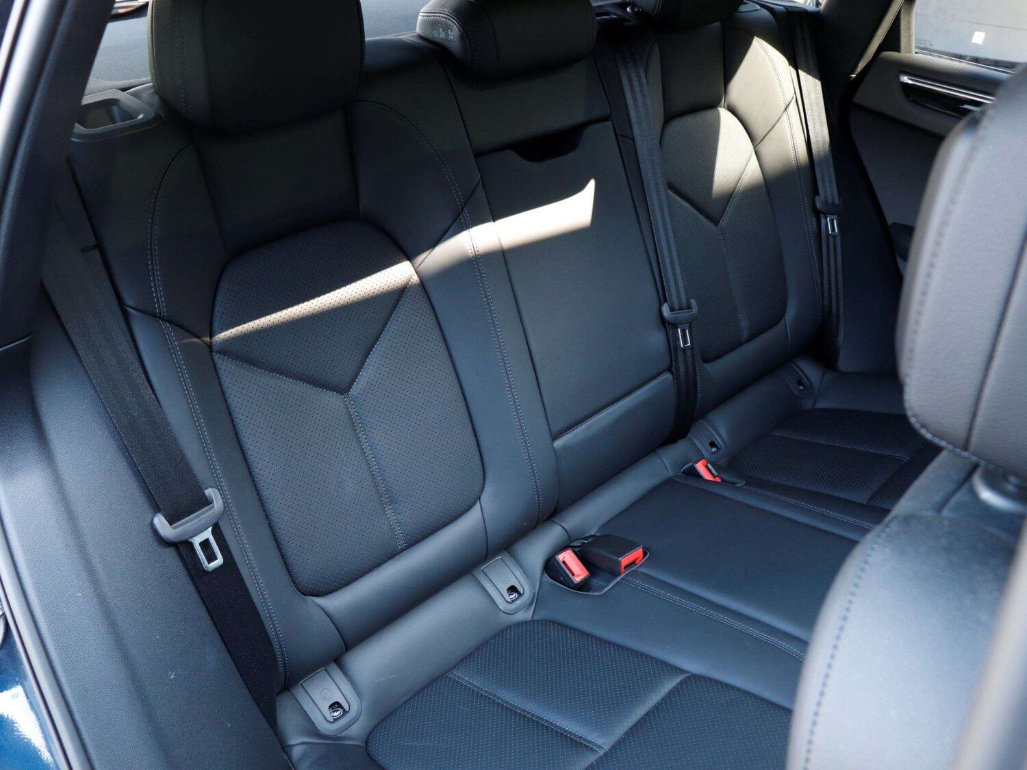 Used Porsche Macan 2021 for sale - 77960661: Photo 22