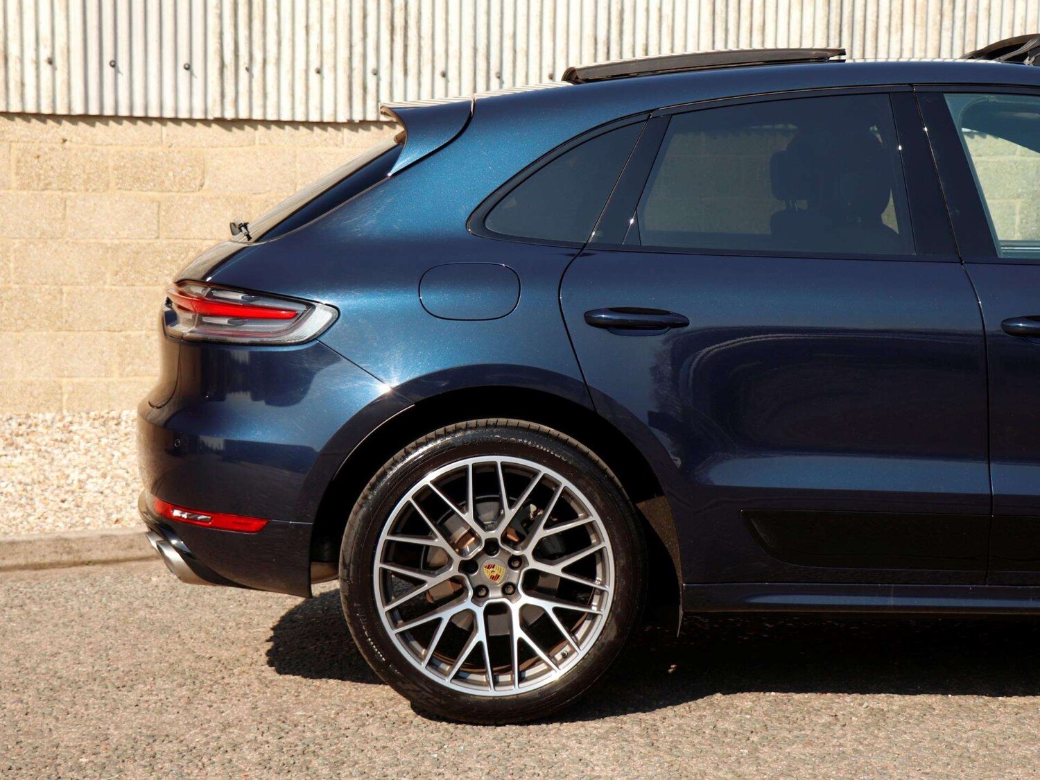 Used Porsche Macan 2021 for sale - 77960661: Photo 25