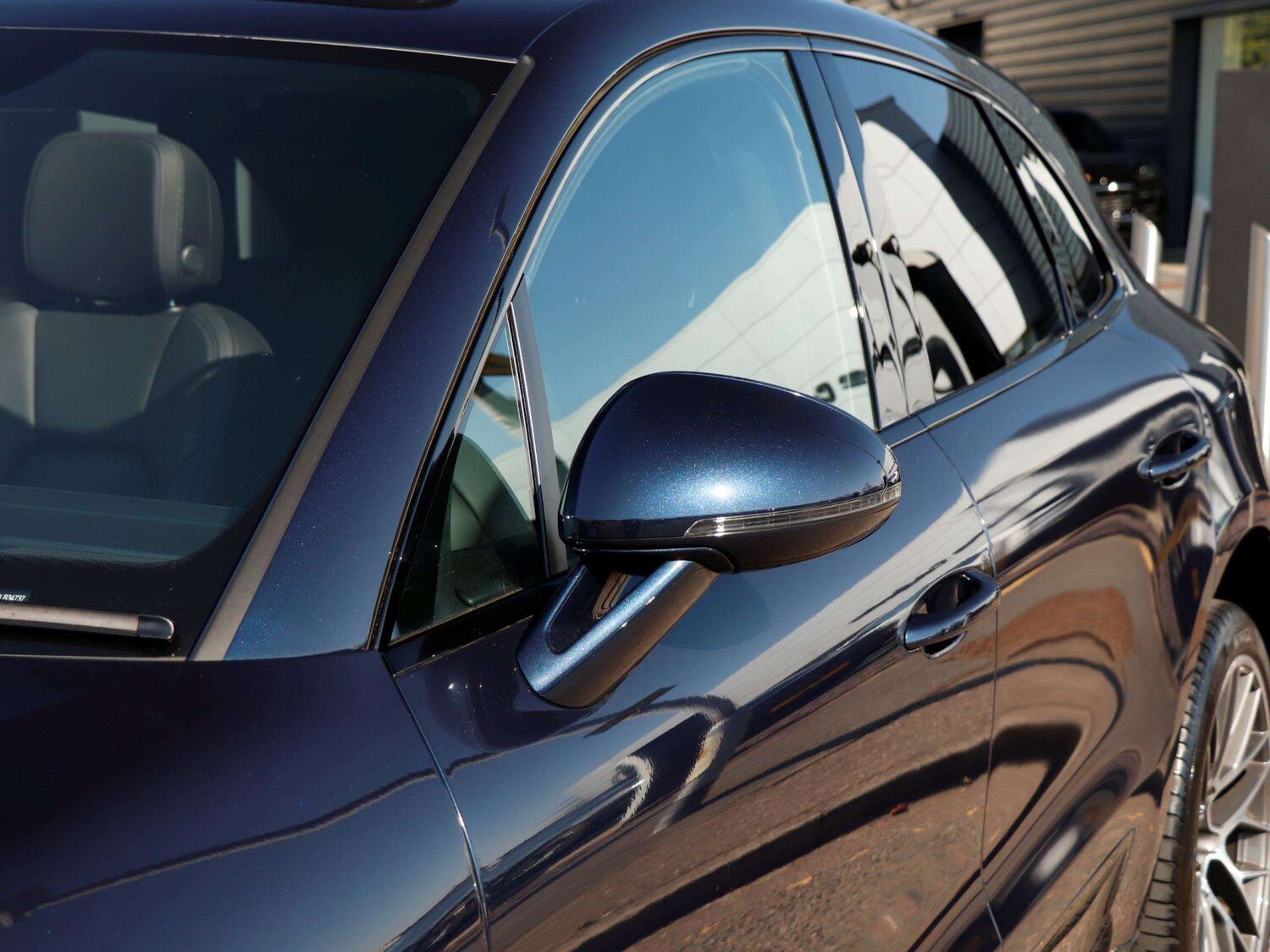 Used Porsche Macan 2021 for sale - 77960661: Photo 31