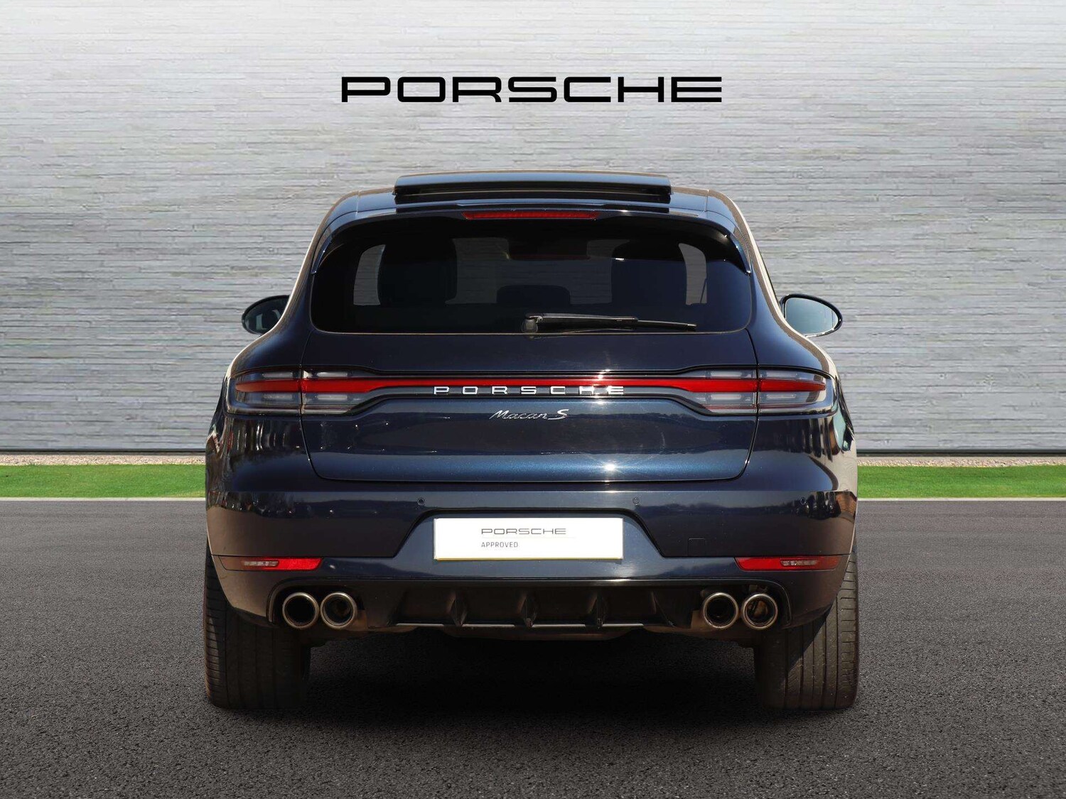 Used Porsche Macan 2021 for sale - 77960661: Photo 6