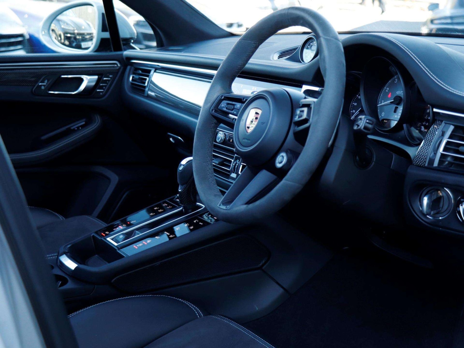 Used Porsche Macan 2023 for sale - 78161476: Photo 12